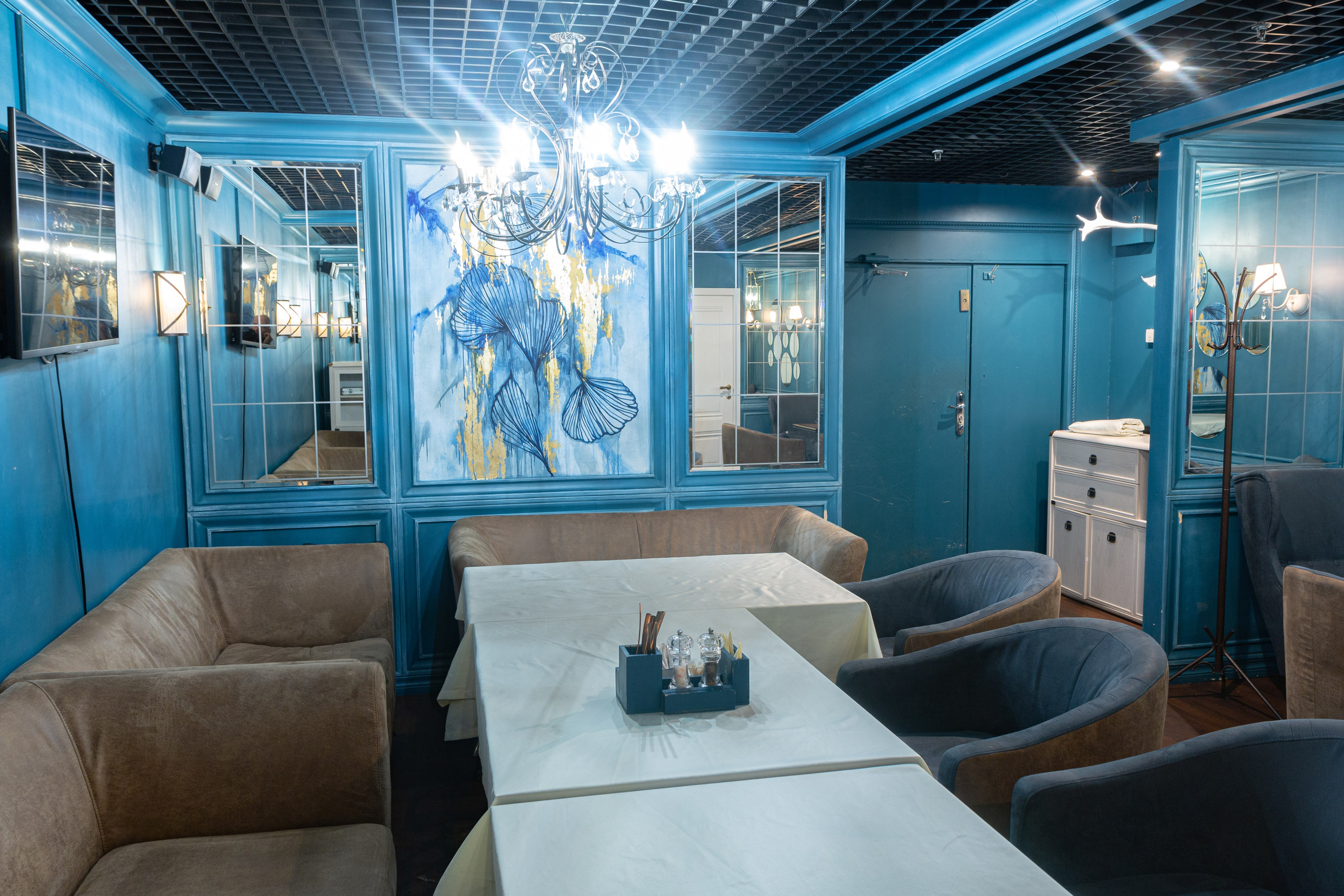 Интерьерная съёмка для кафе и ресторанов. Предметный и репортажный фотограф Алексей Кротов