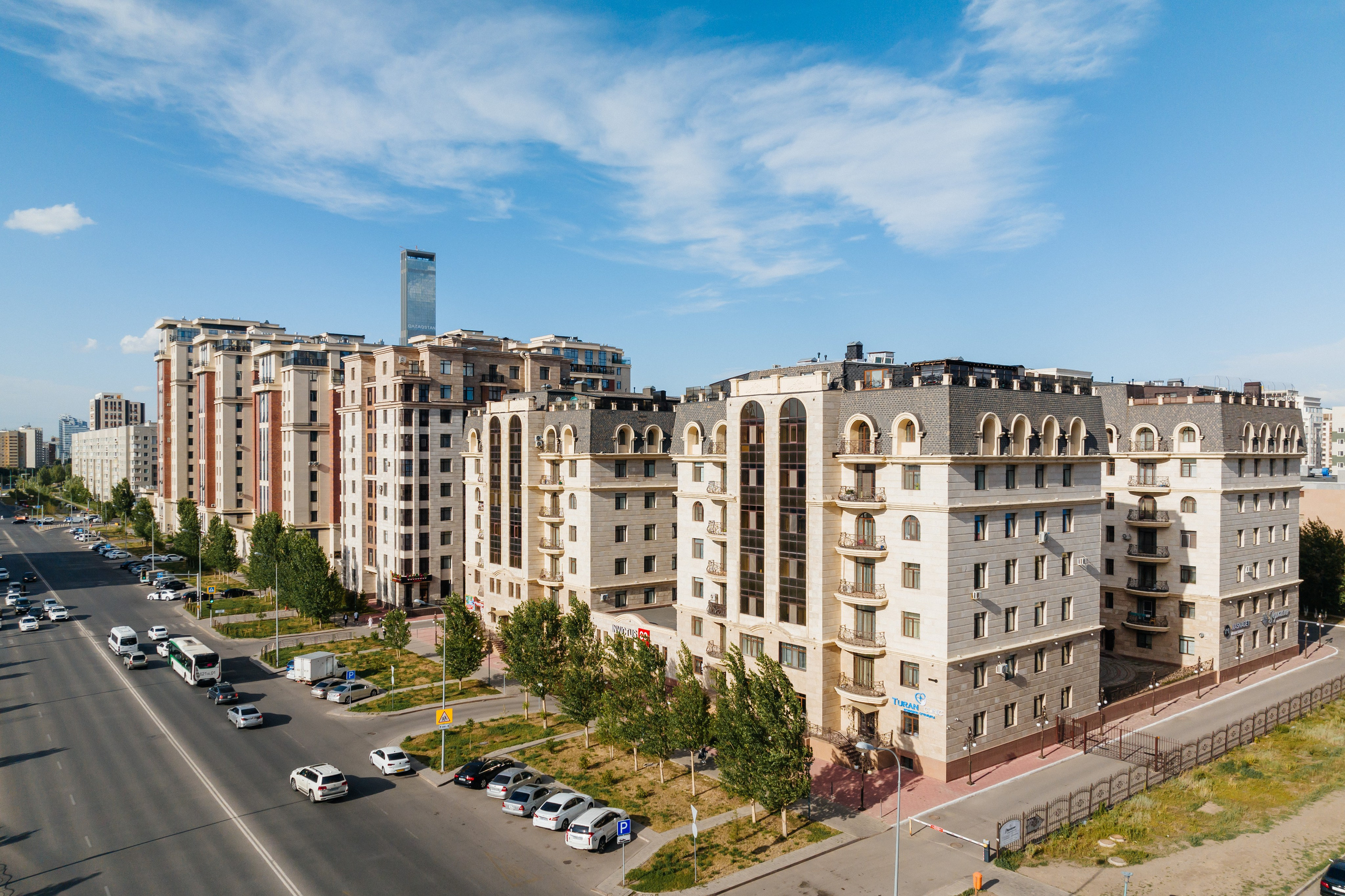 Проект 5. Сбор фотографии ЖК для клипа «Хочу квартиру от Габита». Дата: май 2022. Профессиональный фотограф в городе Астана/Алматы Даурен Сембаев