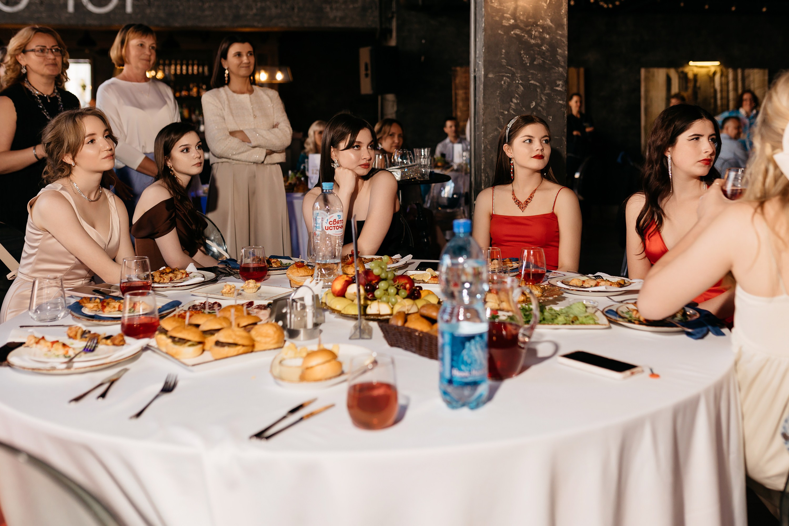 Выпускные. Профессиональный фотограф в Кирове Антон Суслов