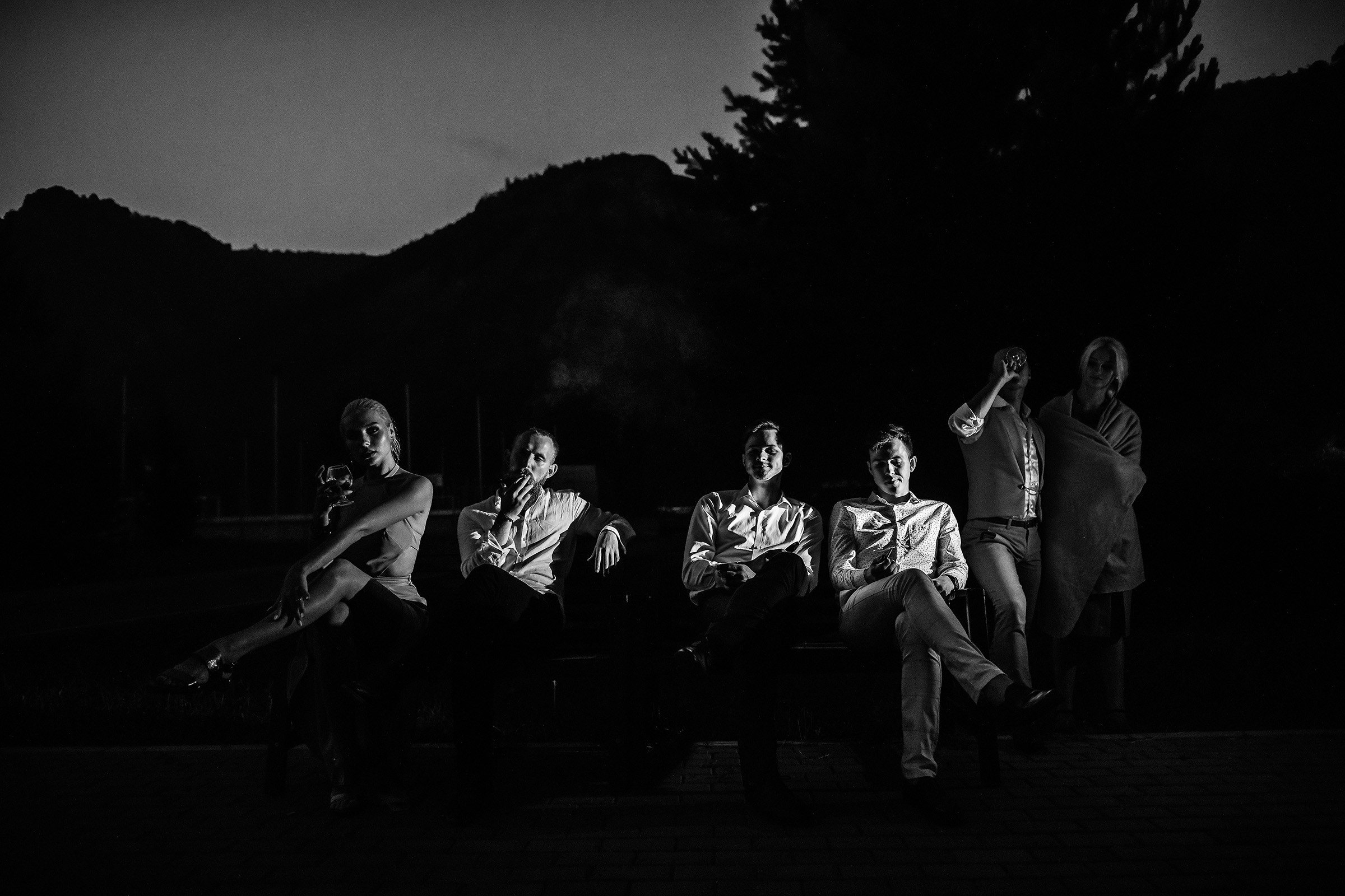 🌄 Демьян и Катя — свадьба в нацпарке "Столбы" | Веселый банкет и эпичные фото на скалах. 📸 Свадебный и семейный фотограф в Красноярске Тихомиров Евгений | 17 лет опыта | 800+ свадеб