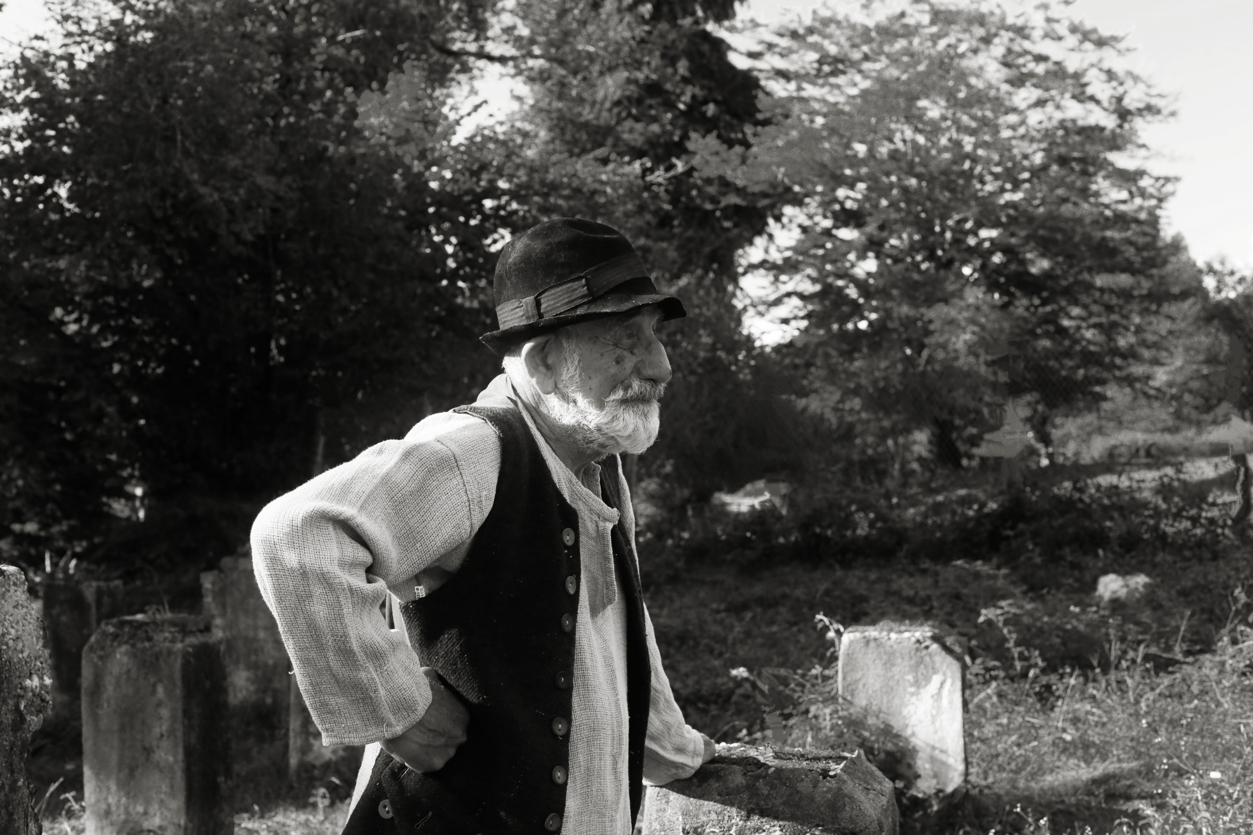 Кинематографическая съемка. Старик и дети. Ekaterina Beridze