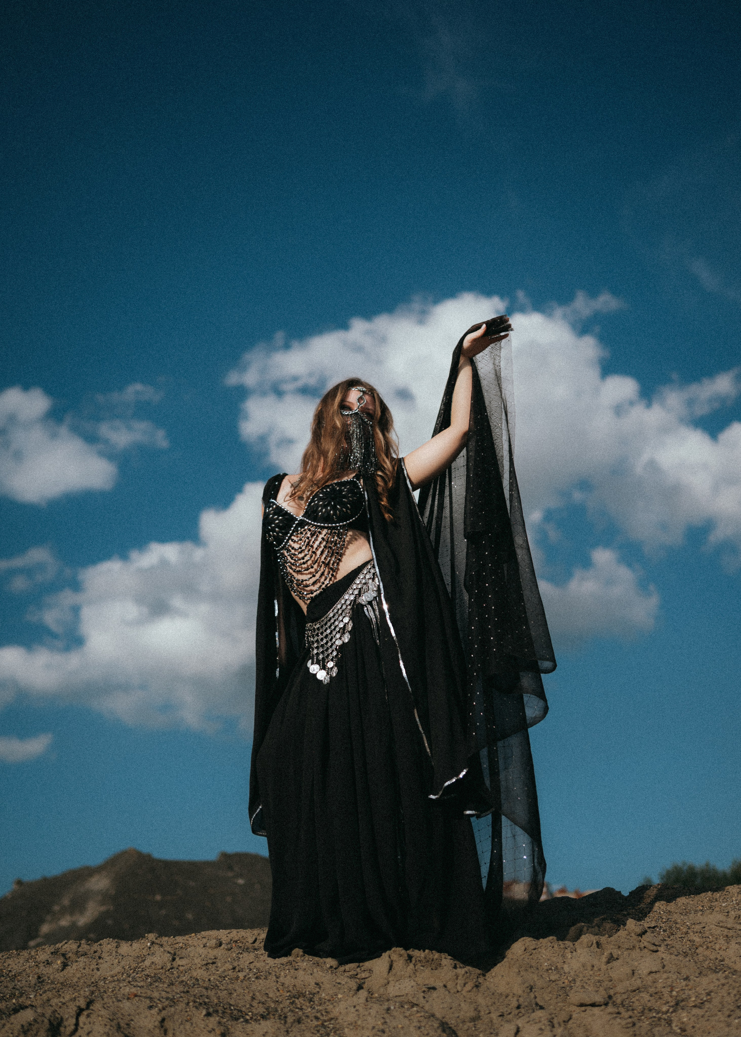 Орг https://t.me/fv_nsk vk.com/fv_nsk #фотовстречинск 💃🏻 @lina_laww Vk: https://vk.com/lina_lavv 💃🏻 @victoryyya_05 https://vk.com/victoryya_kir 👑 Белый костюм и&nbsp;тиара VK @olga.karrott.jewelry