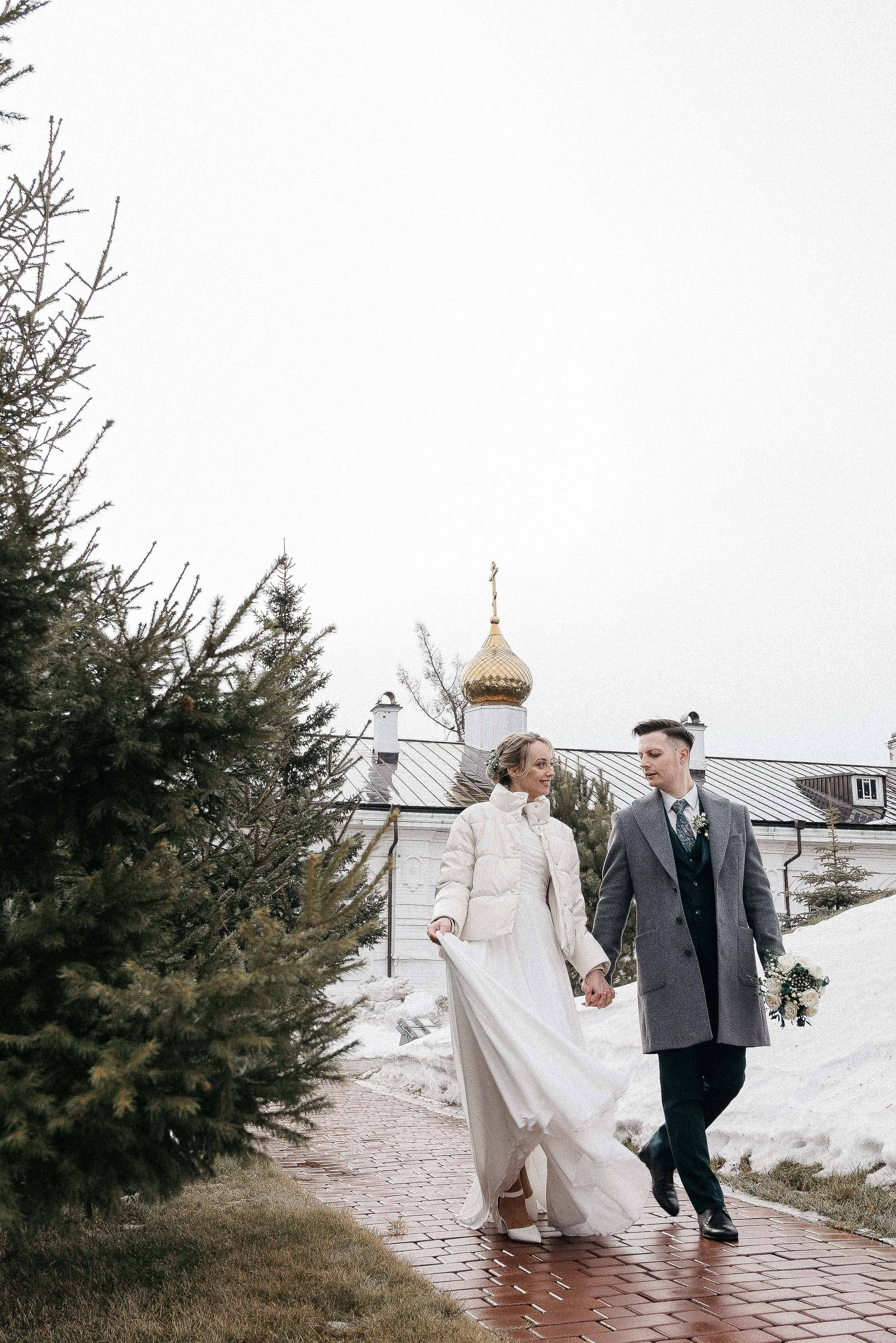 Артем и Галя. Тамара Власова