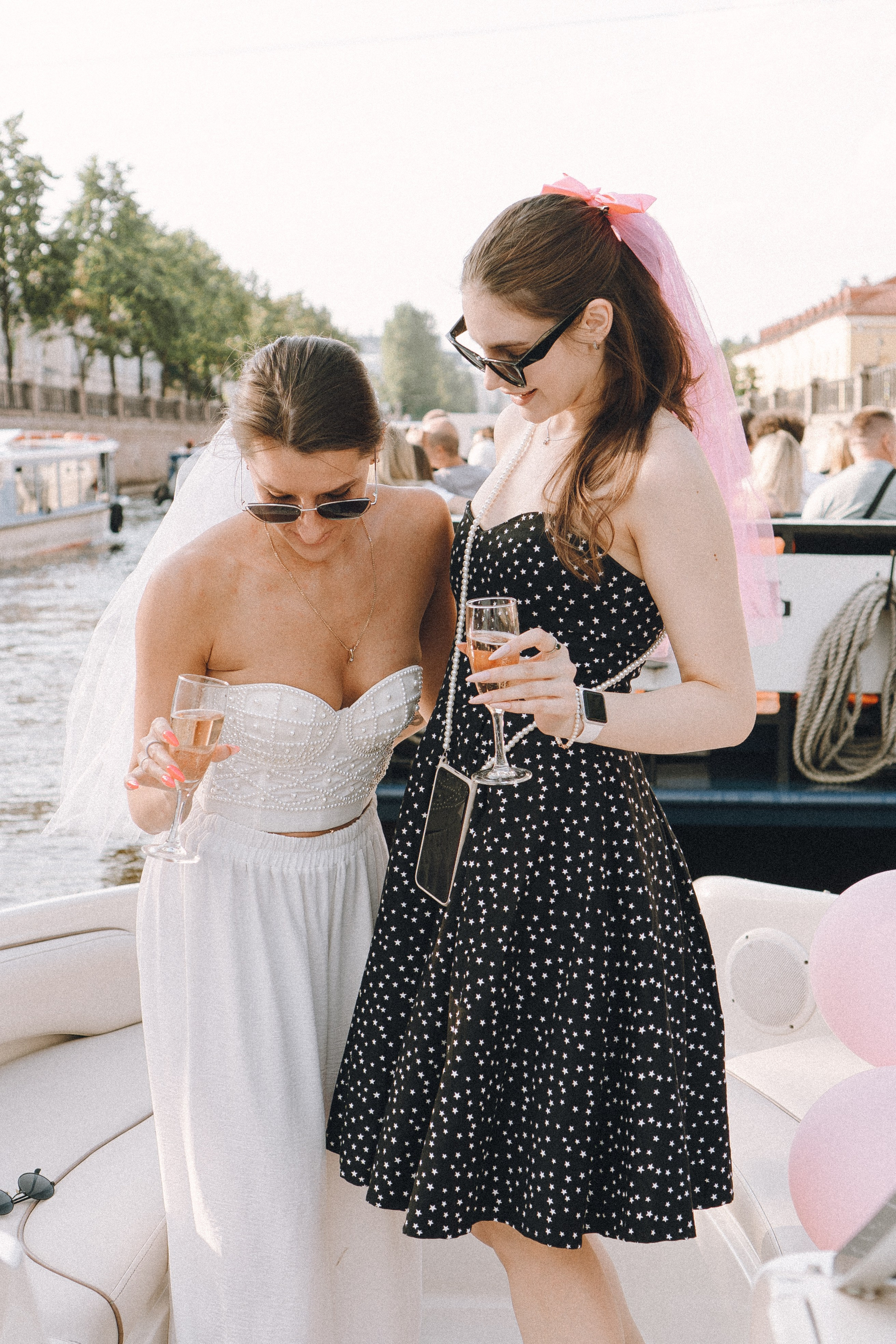 ДЕВИЧНИК НА КАТЕРЕ. Профессиональный фотограф, Санкт-Петербург — Виктория Богомолова