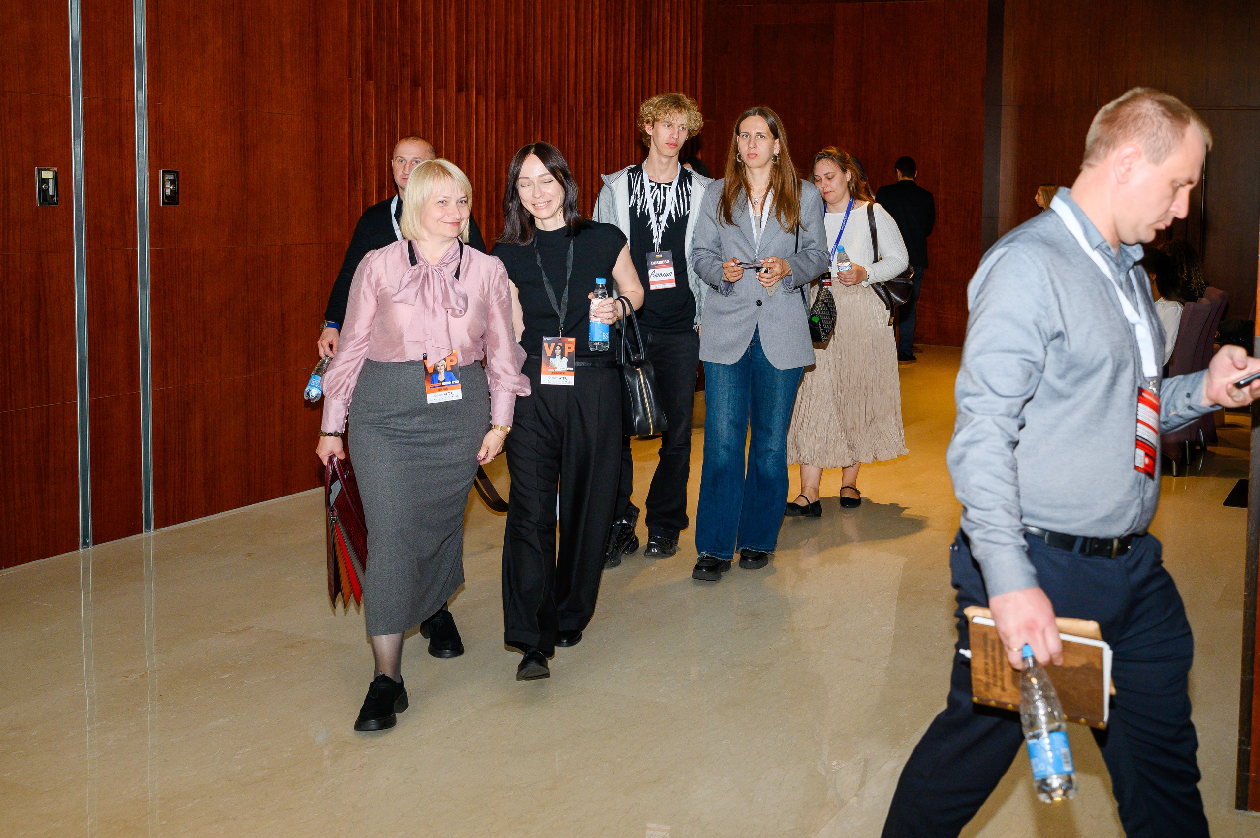 Репортажная съемка с открытия магазина. Фотоуслуги, услуги фотографа, фотографирование важных событий