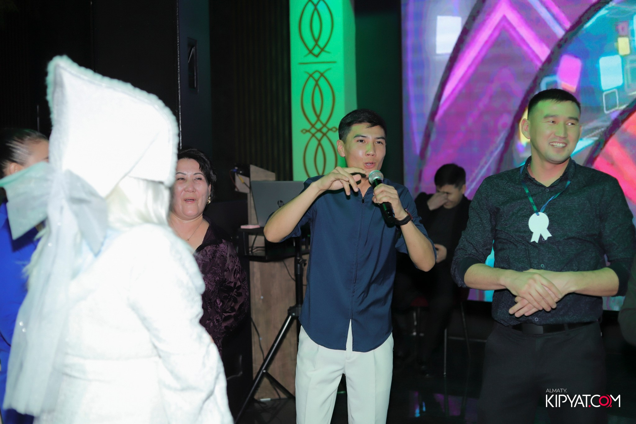 RAHHAT РЕСТОРАН. КИПЯТКОМ АЛМАТЫ! Фотосъемка мероприятий в Алматы