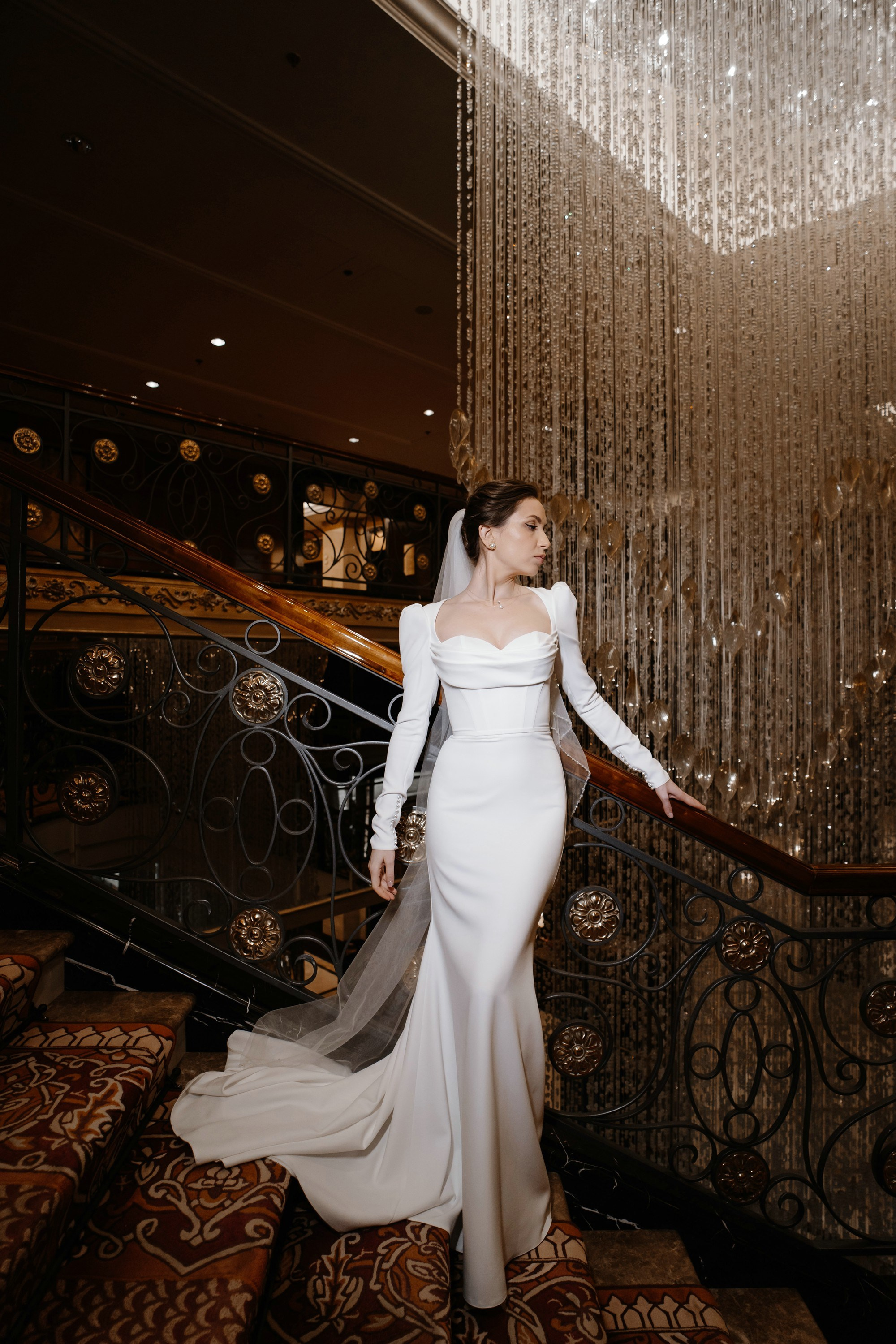 Фотосессия свадьбы в Lotte Plaza. Свадебный и семейный фотограф в Москве Светлана Зоткина