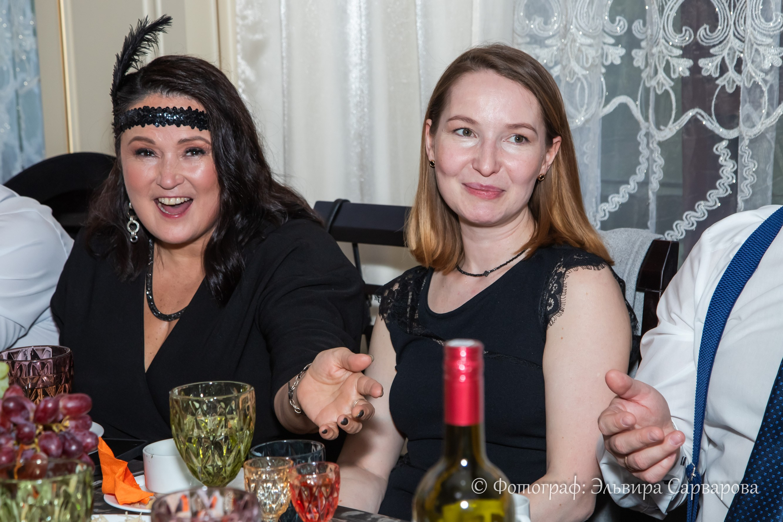 Гангстерская вечеринка в стиле 1920-х. Репортажный Фотограф