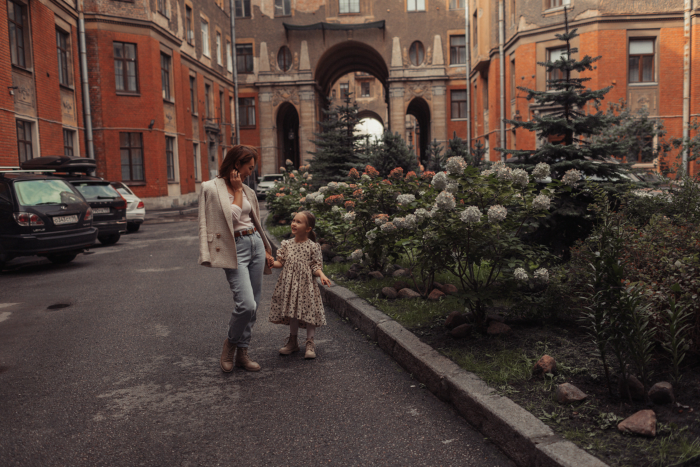 Family. Rodinná a svatební fotografka v Praze, Brně, Vídni a Bratislavě — Jane Reutova