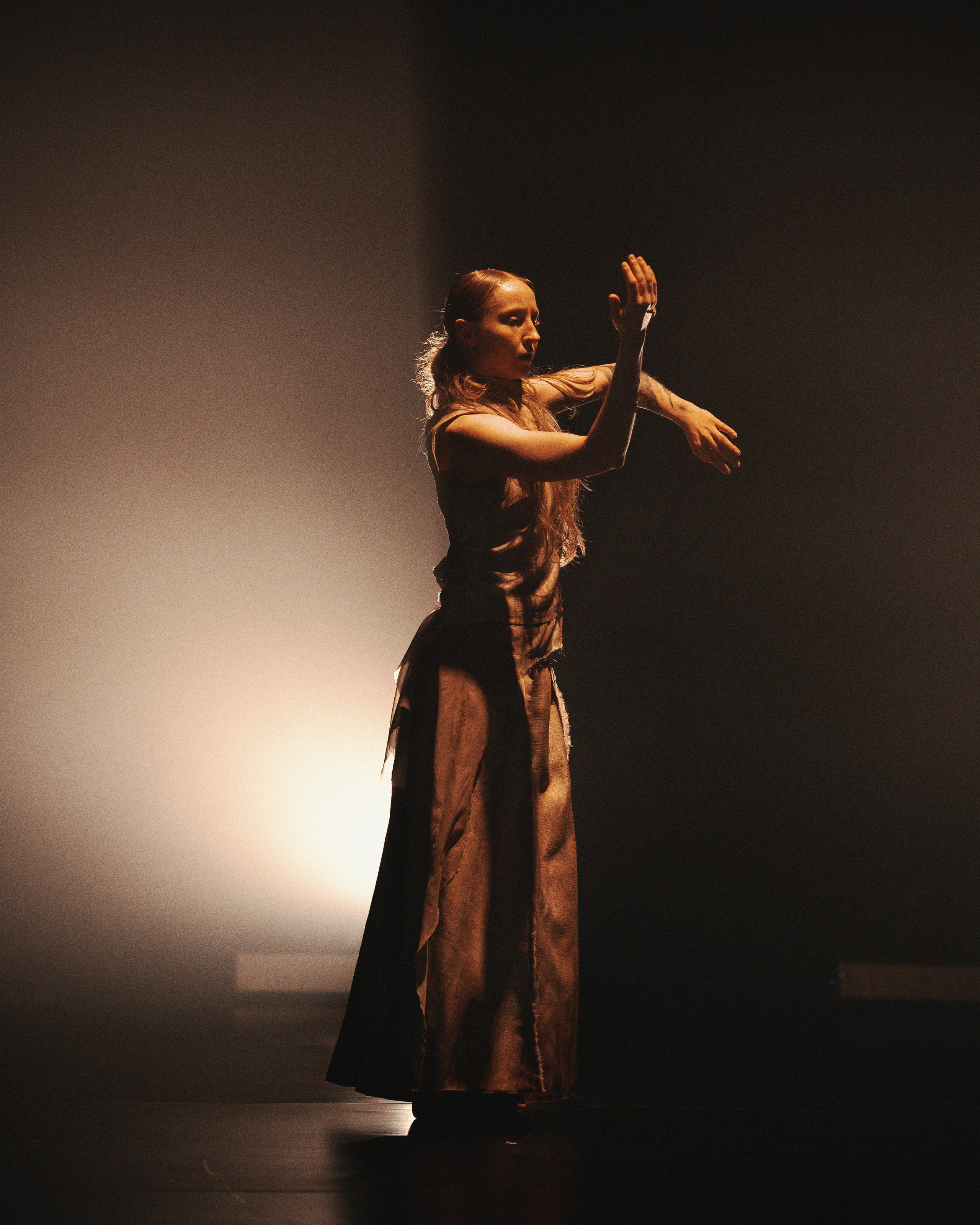 Context DianaVishneva: «Икона» — хор. Рима Пипоян. Театральный фотограф в Санкт-Петербурге Дмитрий Скареднов