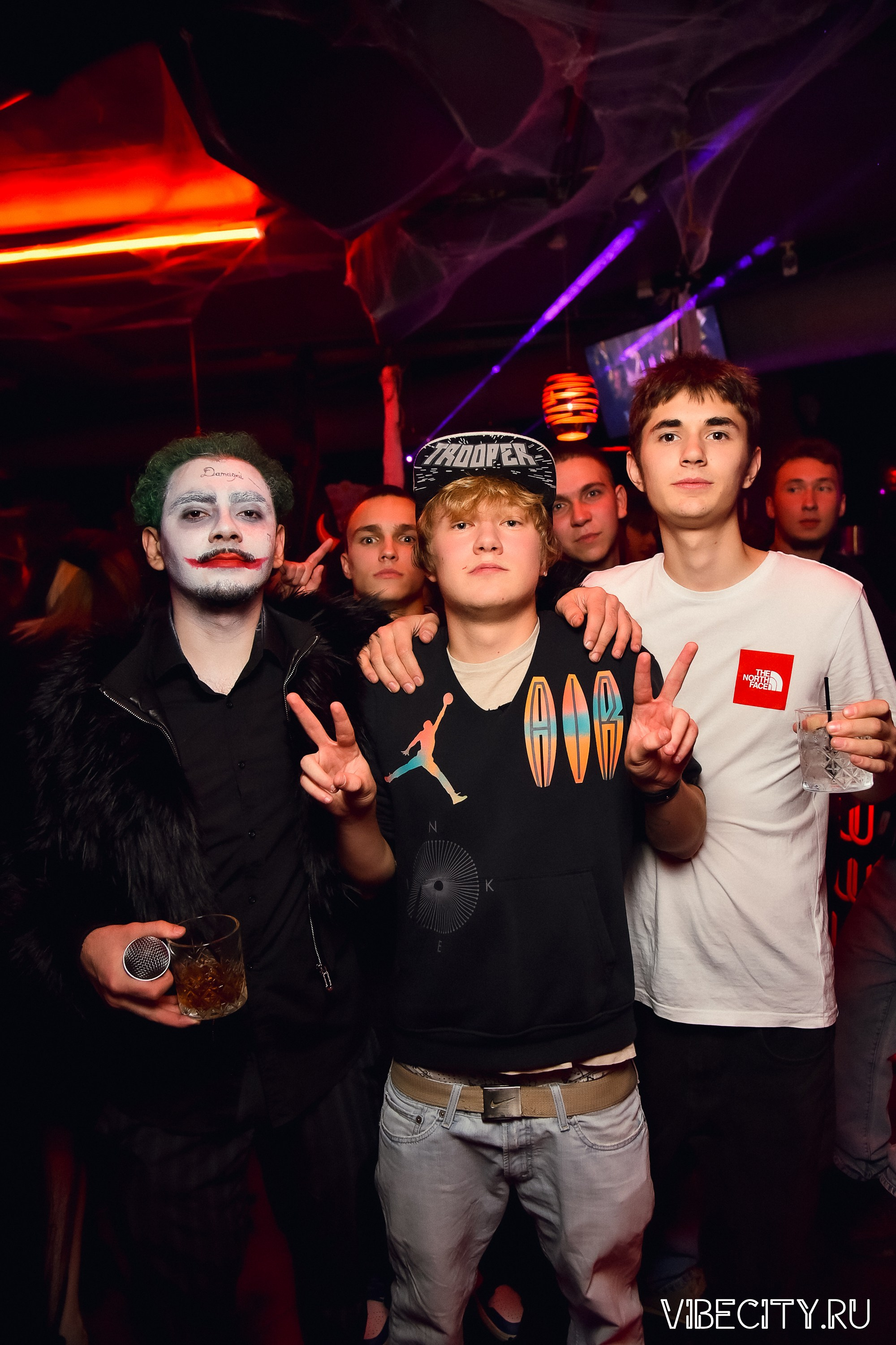 DOUBLE U. VIBECITY.RU Вайб Сити Ру Фоторепортажи Фотоотчеты Калининград