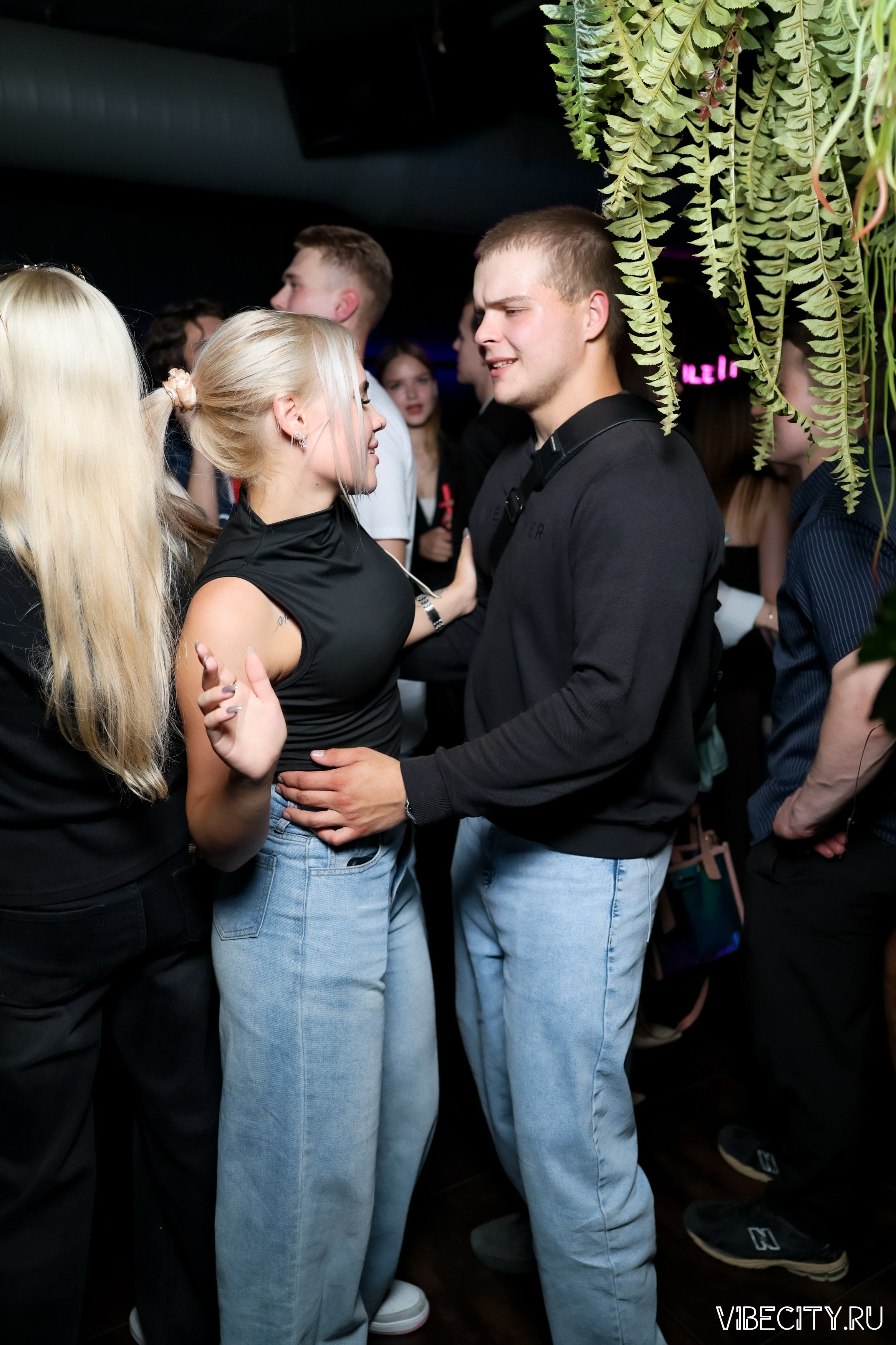 DOUBLE U. VIBECITY.RU Вайб Сити Ру Фоторепортажи Фотоотчеты Калининград