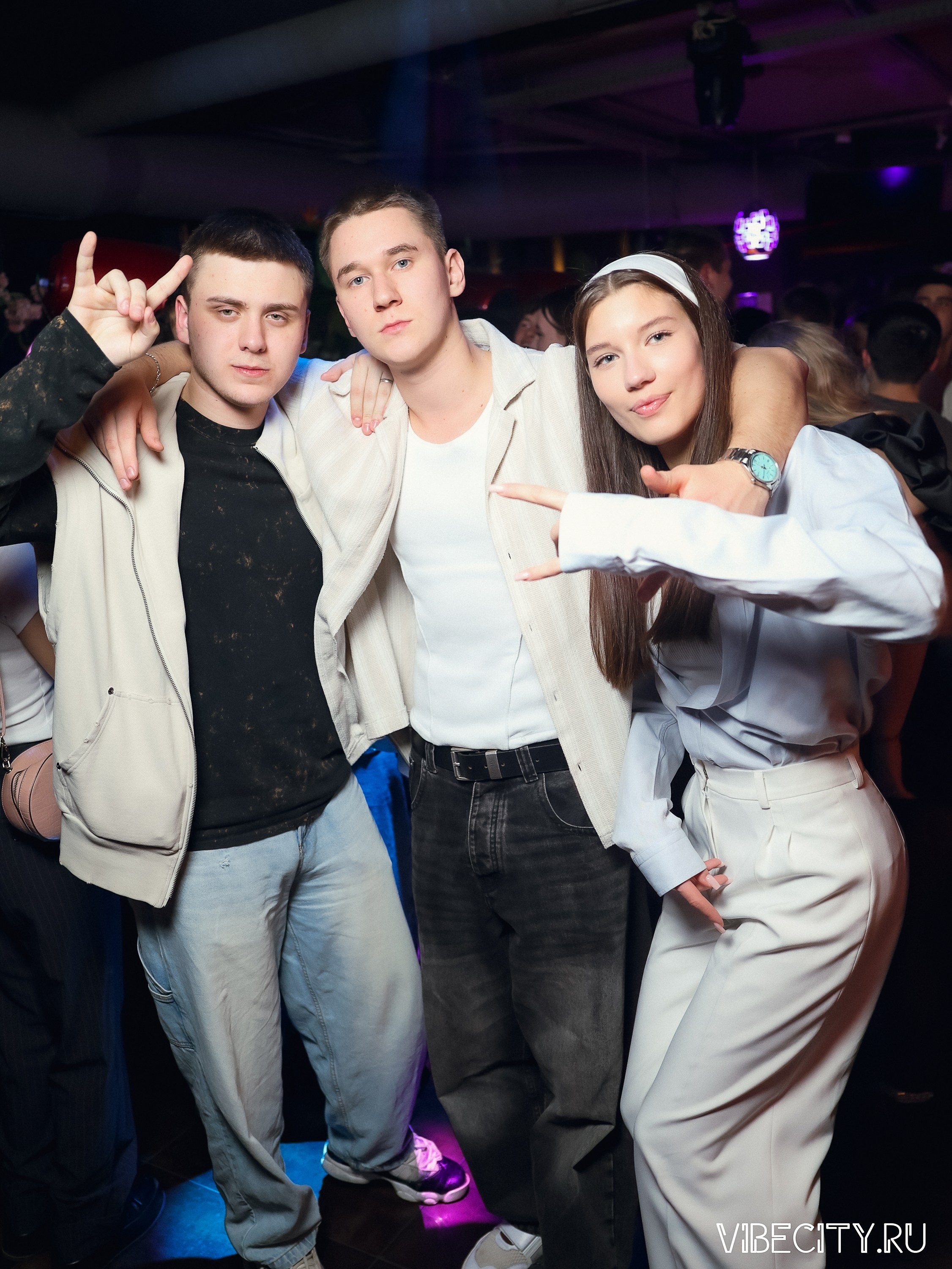 DOUBLE U. VIBECITY.RU Вайб Сити Ру Фоторепортажи Фотоотчеты Калининград