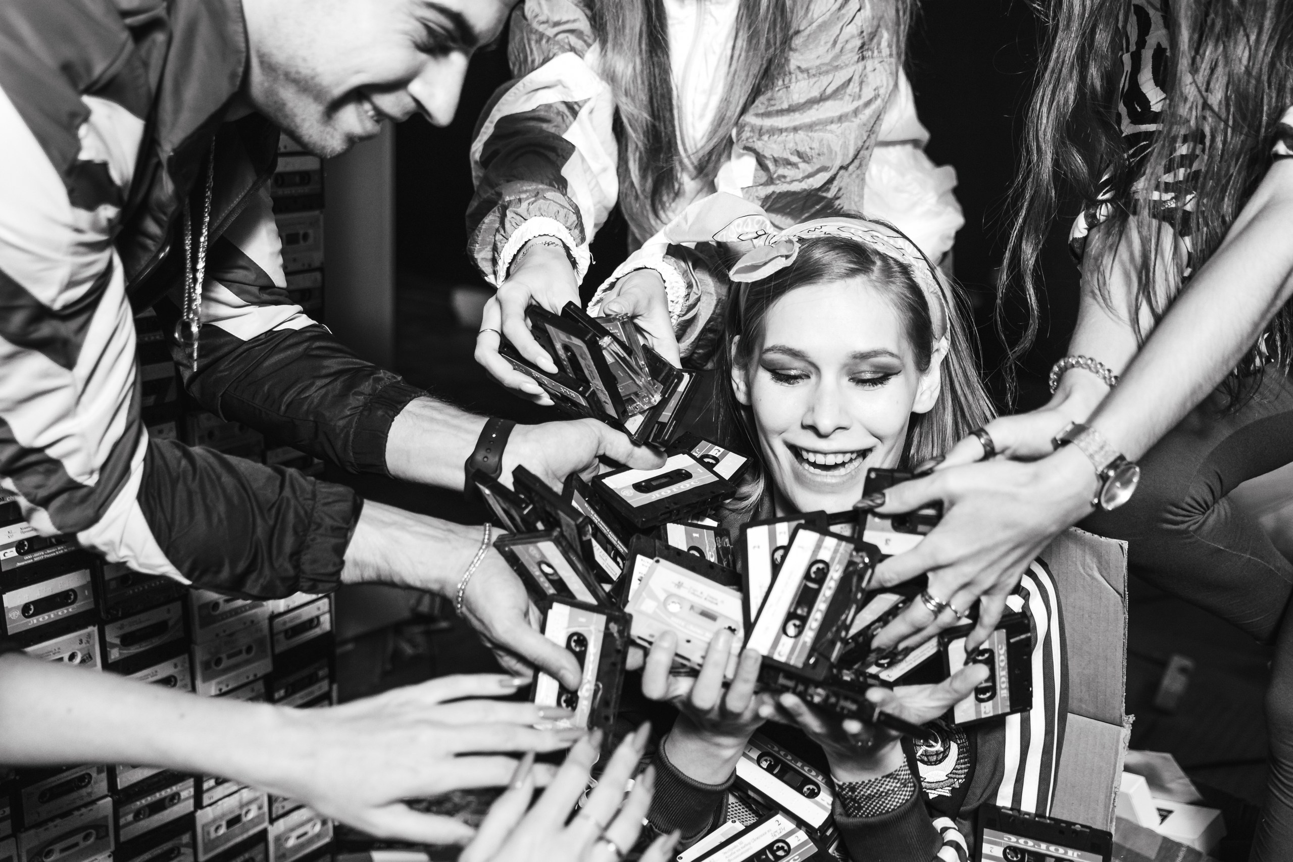 Подготовка к открытию бара Руки ВВЕРХ. Студия коммерческой съемки ХВОЯ