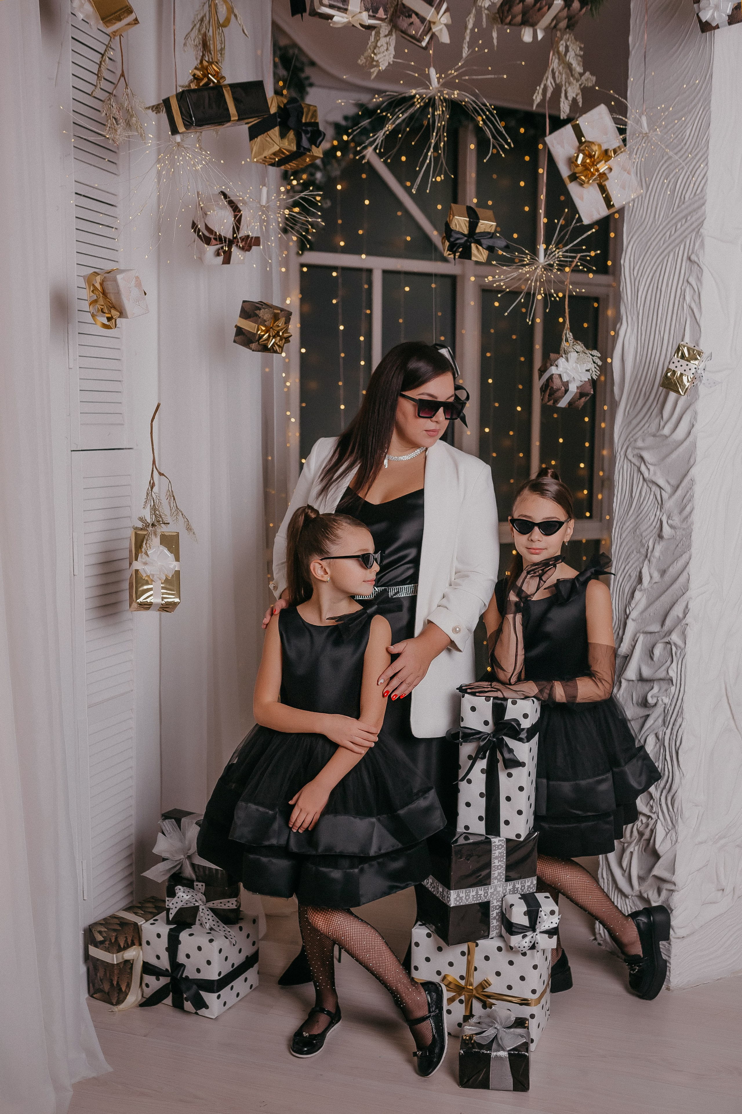 Девочки в чёрном. Семейный фотограф в Сургуте
