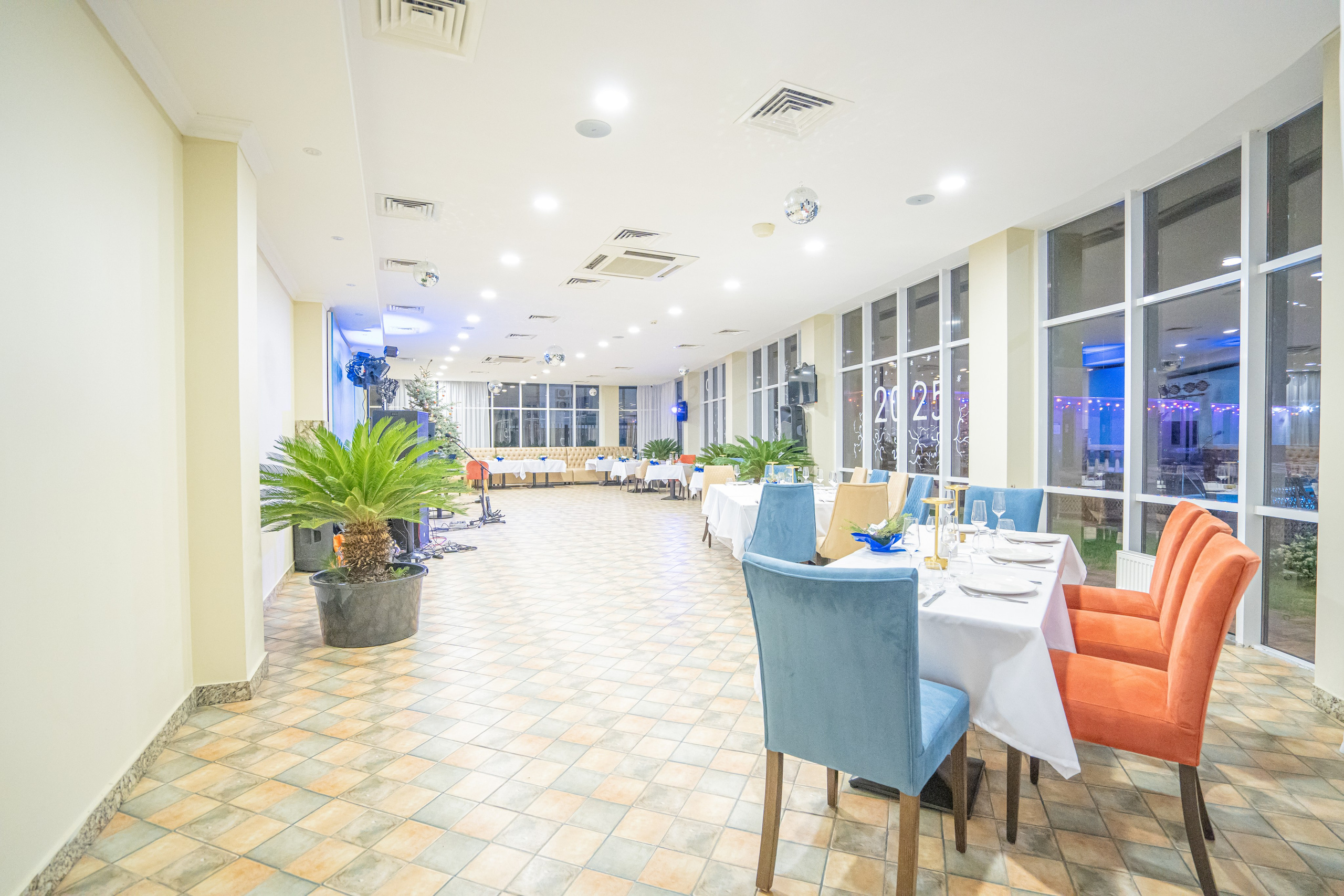 Интерьерная фотосъемка премиальных отелей Dream Hotel в Краснодаре и Анапе Профессиональная фотосъемка интерьеров отелей Dream Hotel: Красно. Шедевры для Вас! Фотограф и Видеограф в Краснодаре Пахиев Руслан