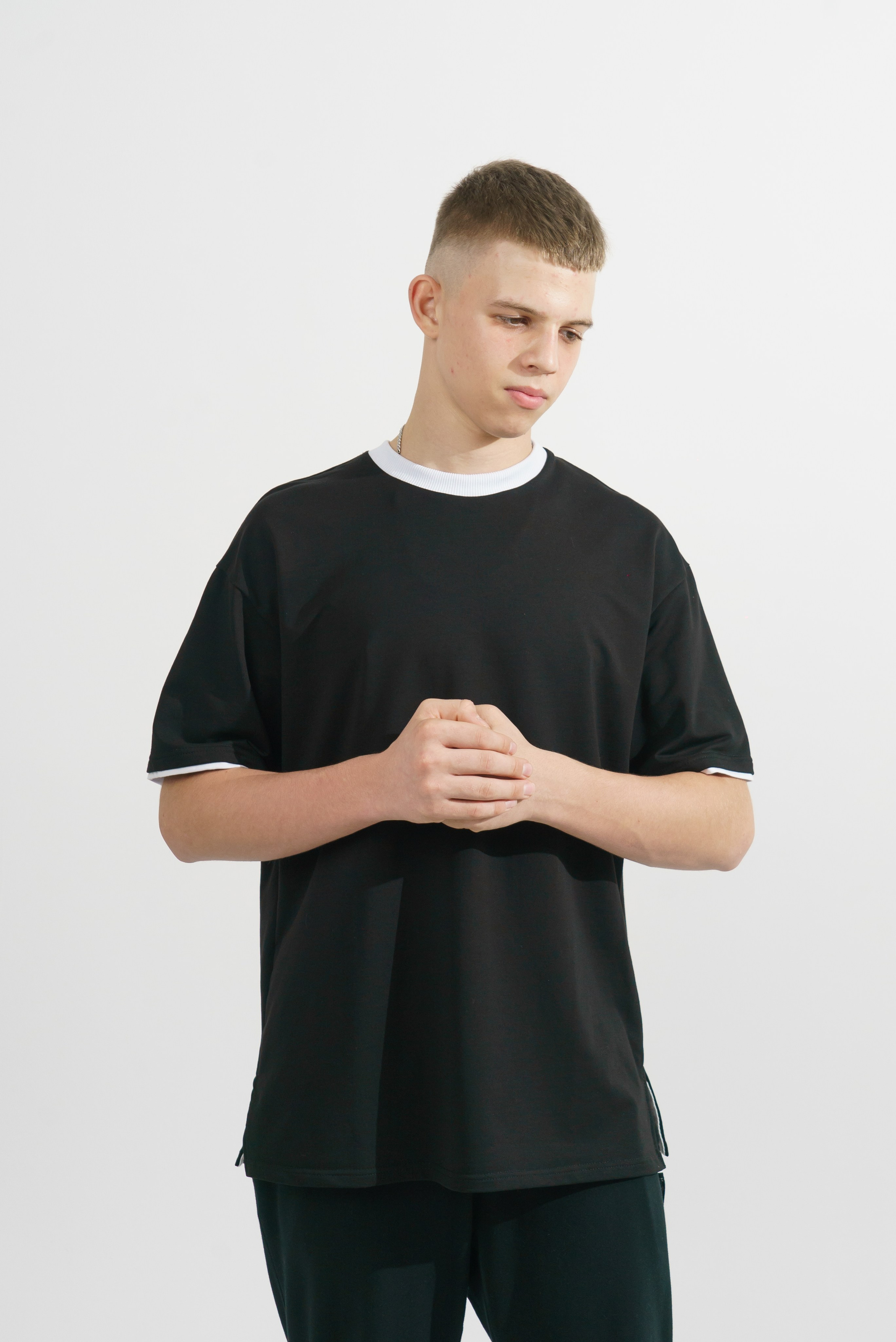 Предметная фотосъемка одежды для Wildberries и Ozon — бренды Краснодара. Фото и видеосъемка одежды для маркетплейсов Ozon, Wildberries. Шедевры для Вас! Фотограф и Видеограф в Краснодаре Пахиев Руслан