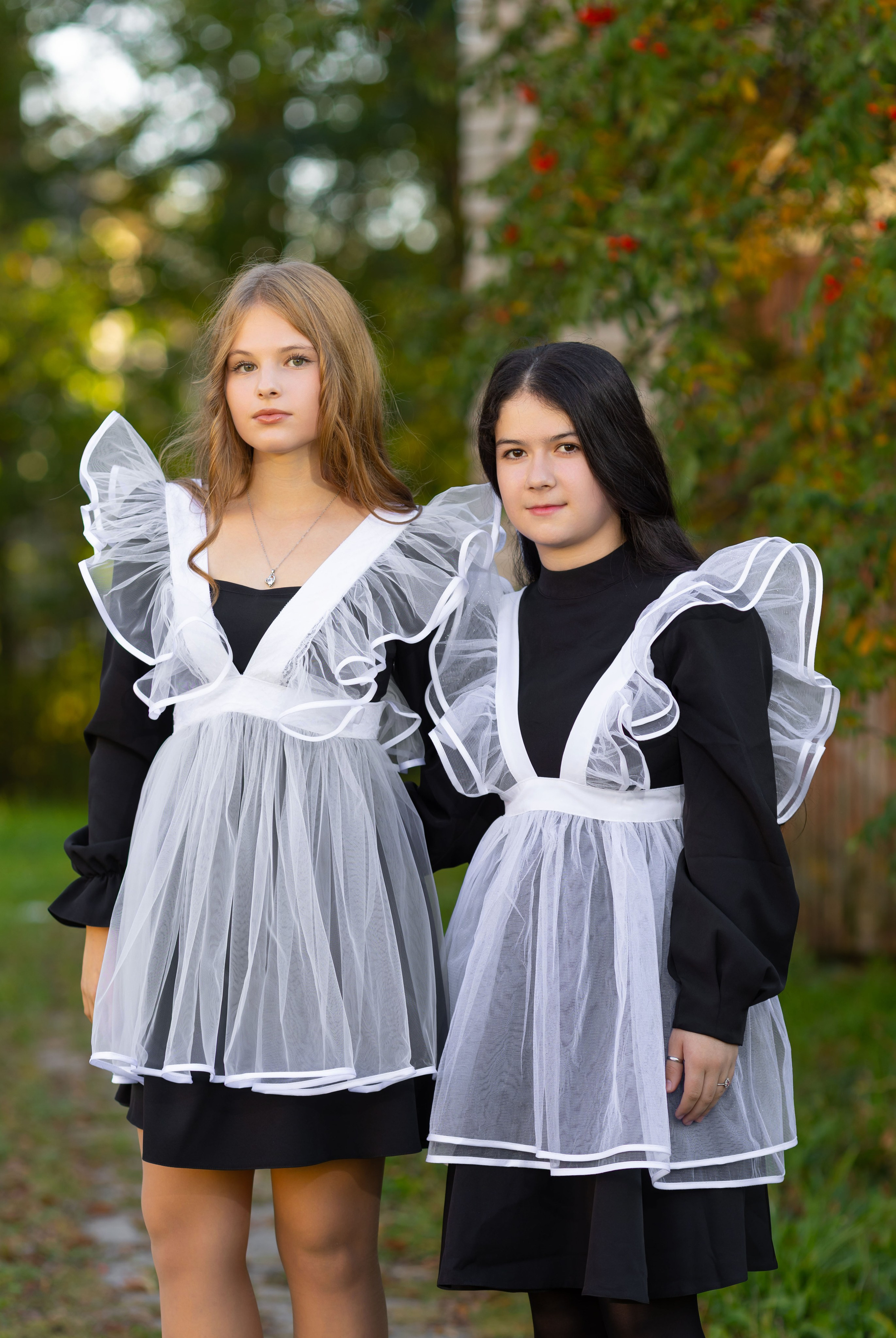 Осенняя фотосессия у школы с учителем. Семейный и детский фотограф Анна Петракова