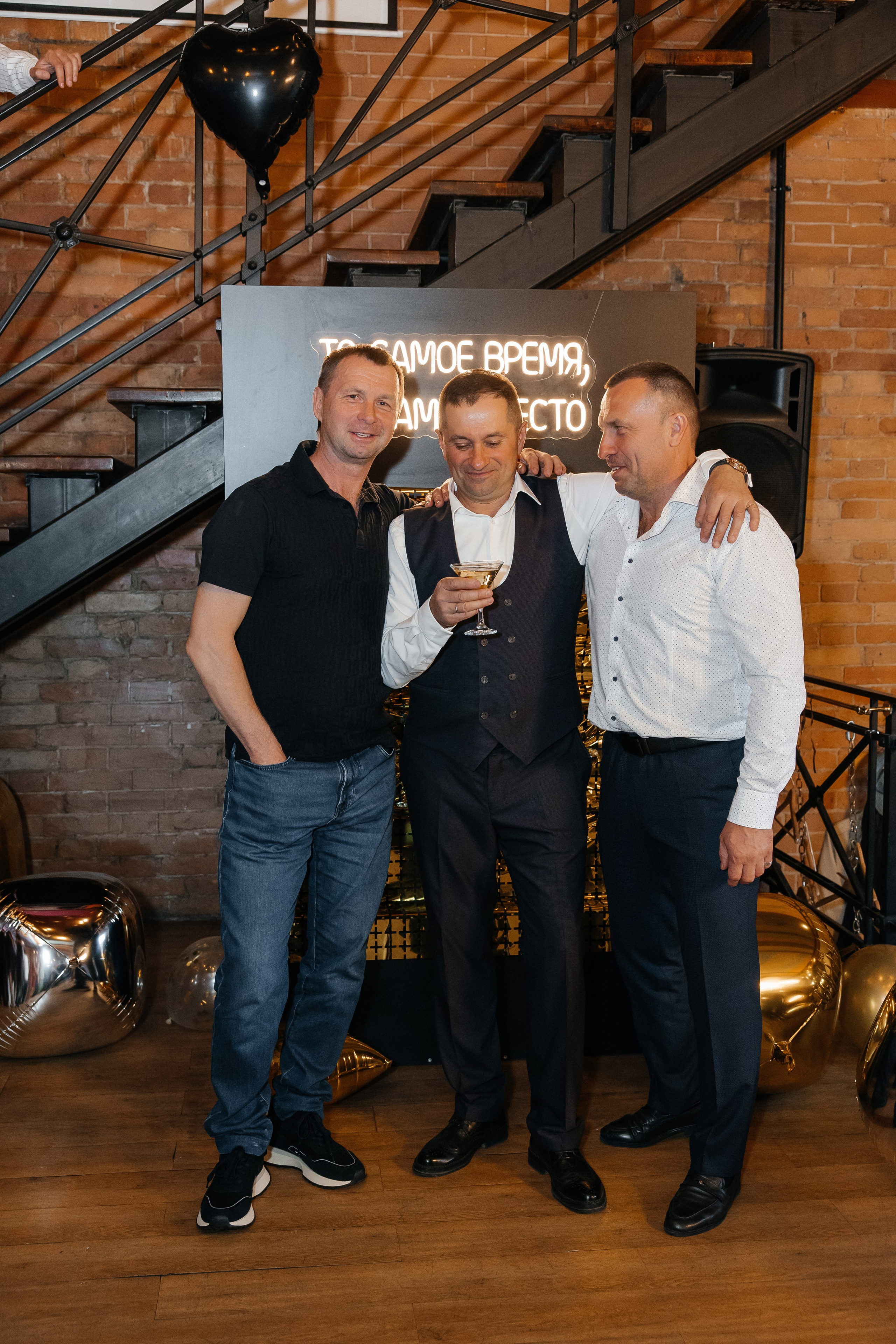 Репортаж. Фотостудия 220 — первая в Чите фотостудия, предназначенная для работы