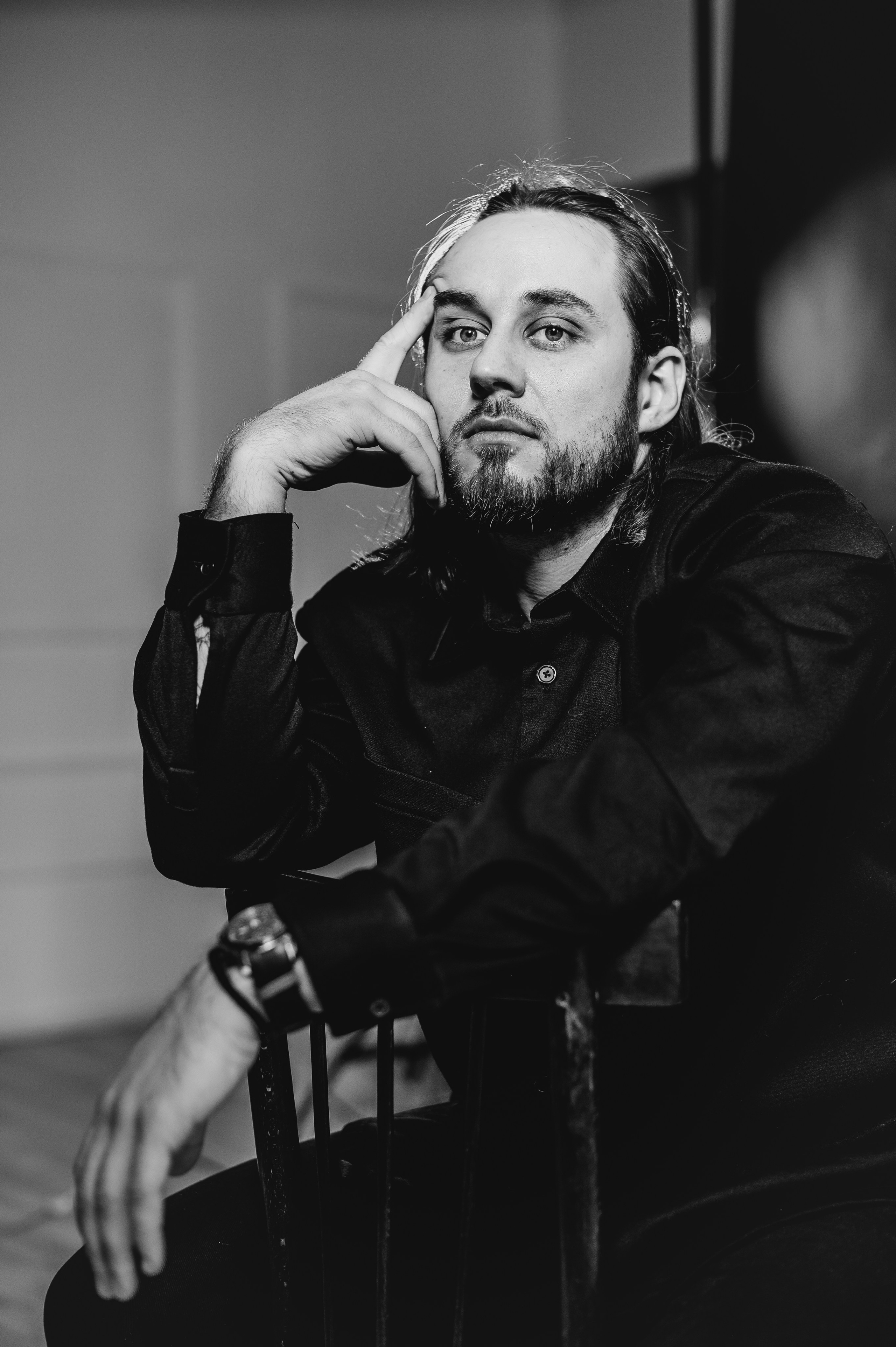 Мужской. Фотостудия 220 — первая в Чите фотостудия, предназначенная для работы