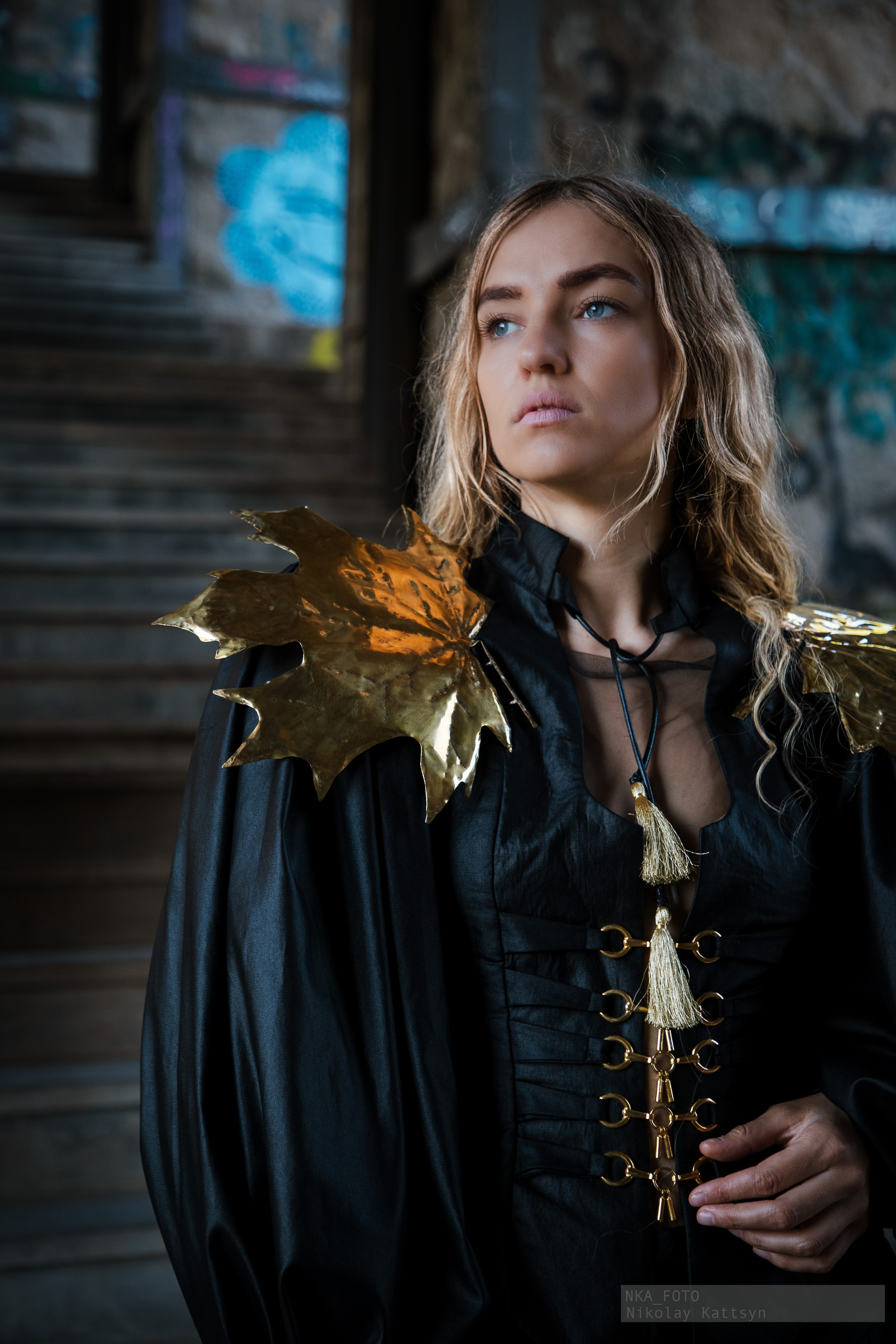 Ступени в Тбилиси годятся для фэшн съемки. Фотограф в Москве портреты | репортажи | спорт