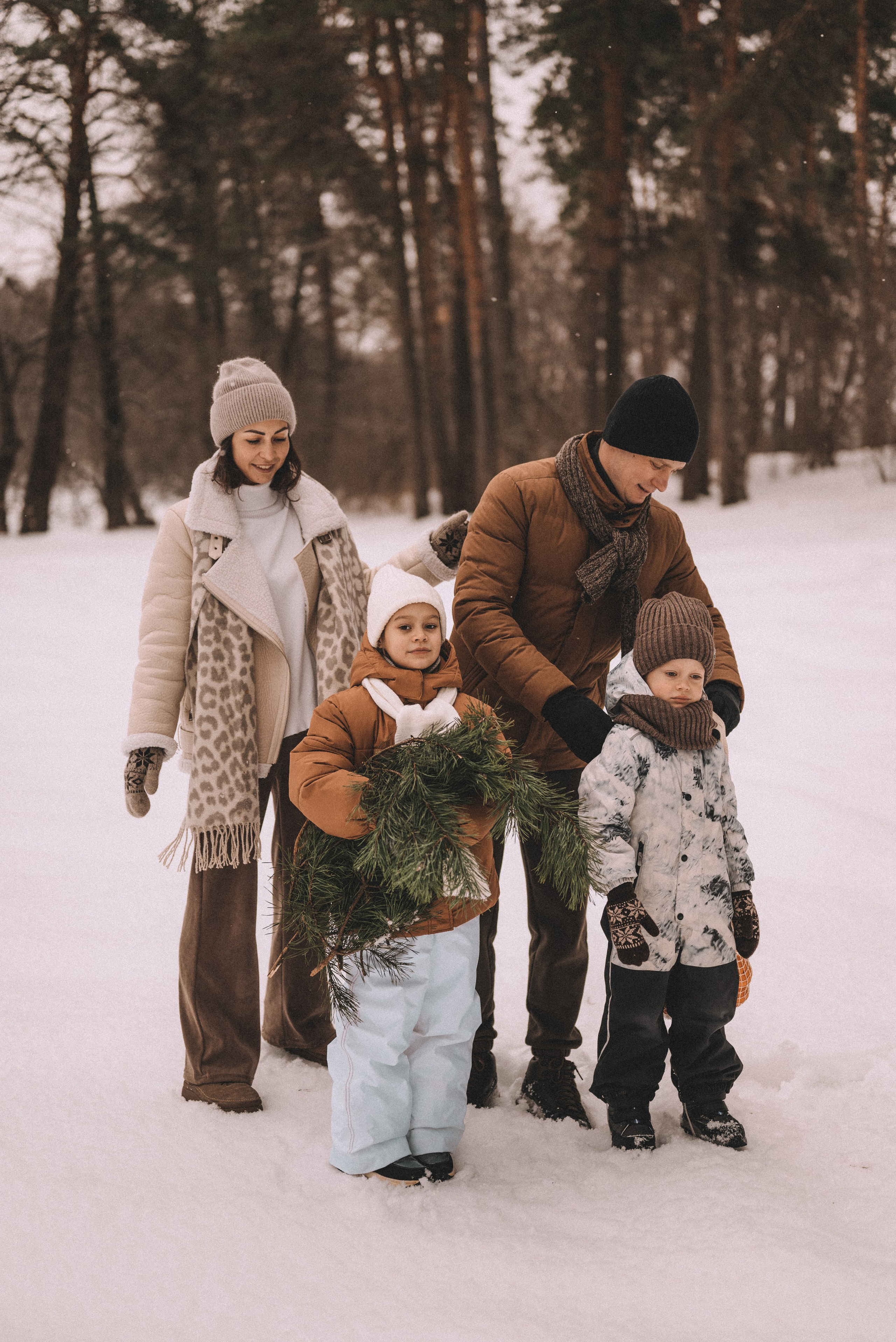 Сергей и Наталья с Ксюшей и Максимом. Фотограф Кристина Пархоменко
