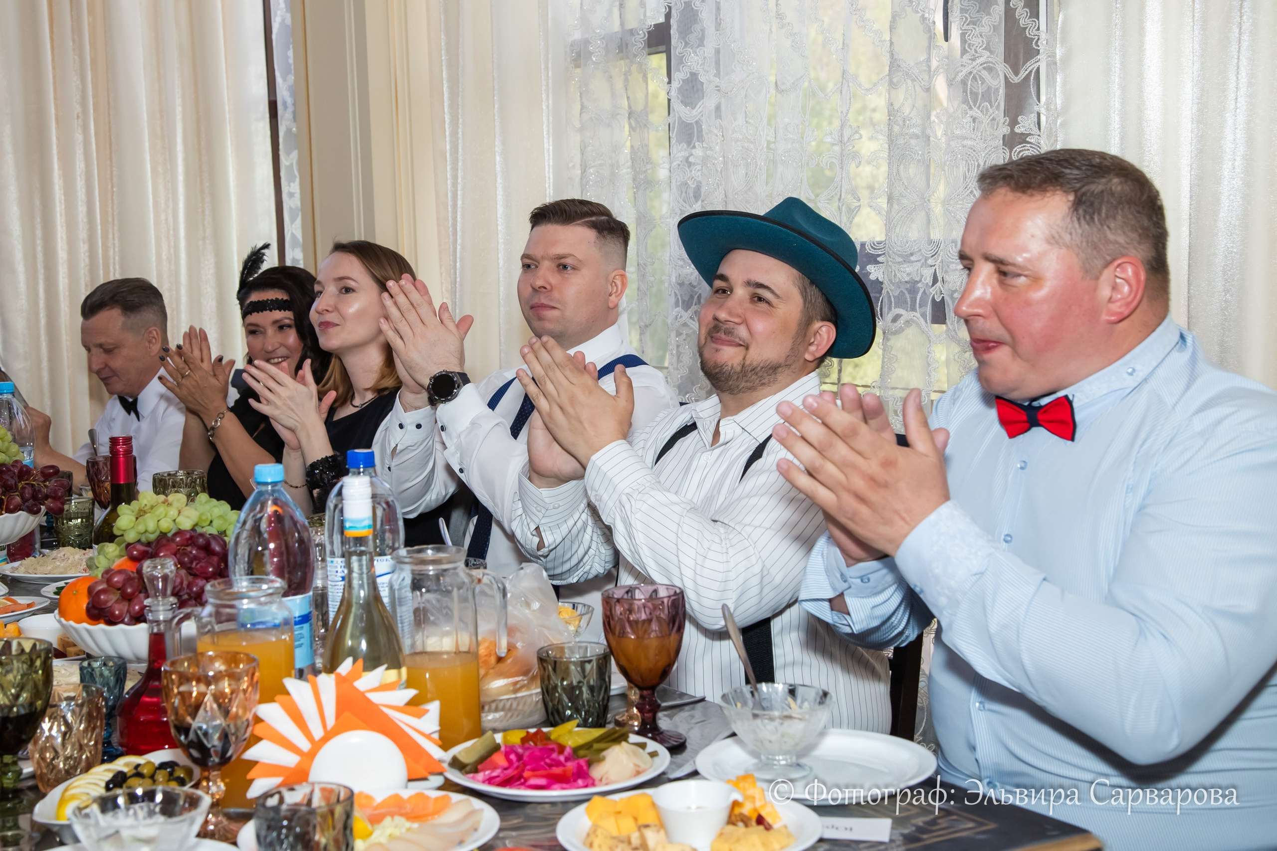 Гангстерская вечеринка в стиле 1920-х. Репортажный Фотограф