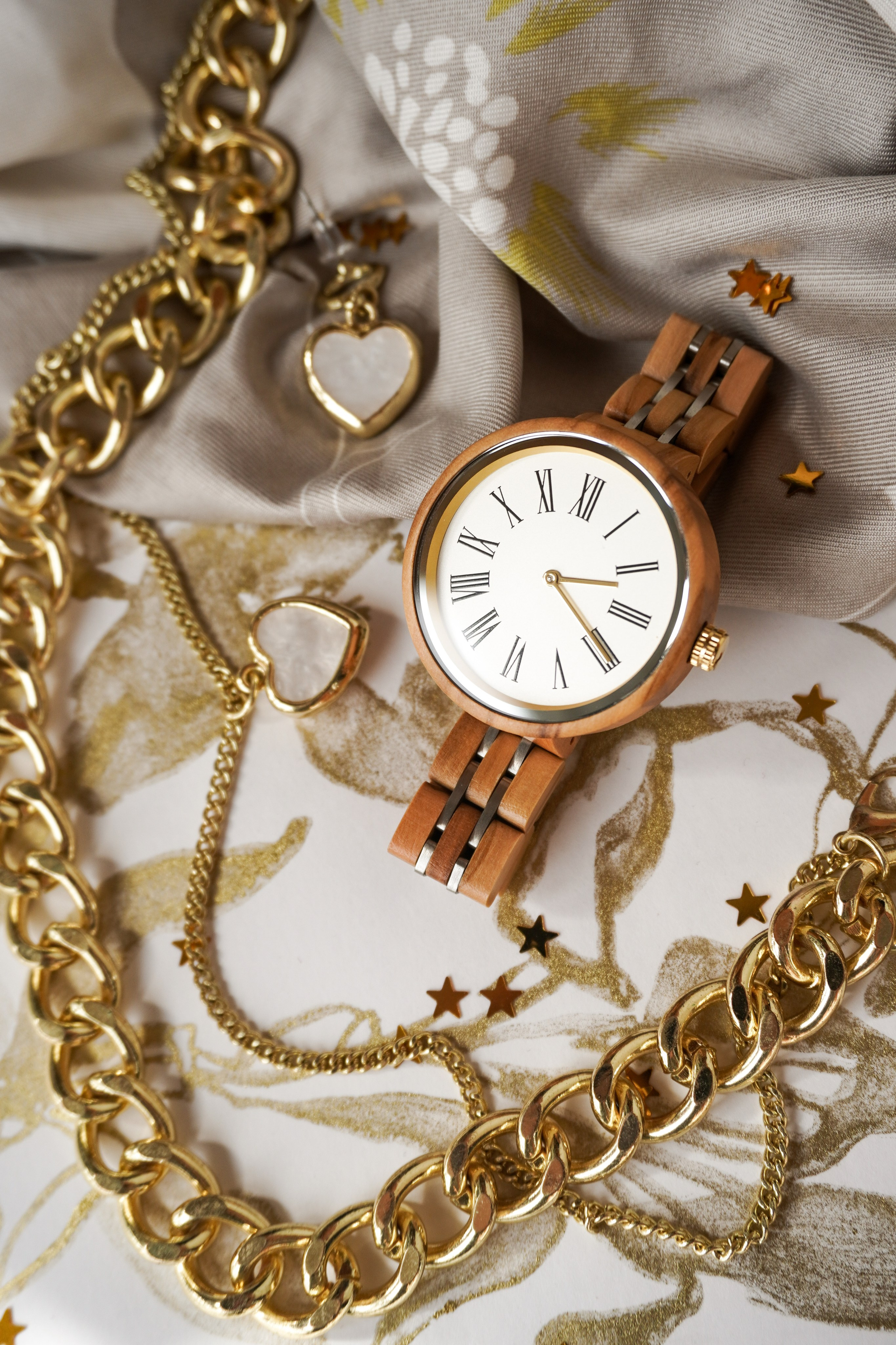 Часы. Кузнецова Мария — профессиональный фотограф в Санкт-Петербурге | Предметная фотосъёмка, модельные тесты, актёрское портфолио, концерты