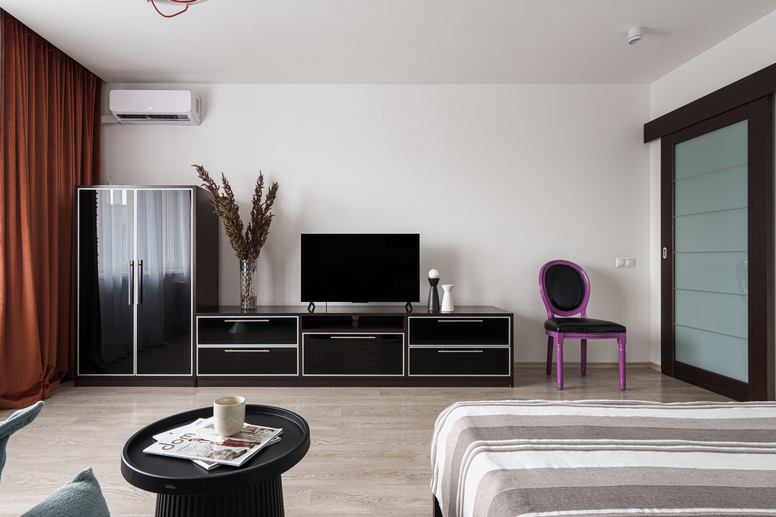 Съемка для посуточной аренды. Интерьерный фотограф и ретушер в Красноярске Денис Антропов