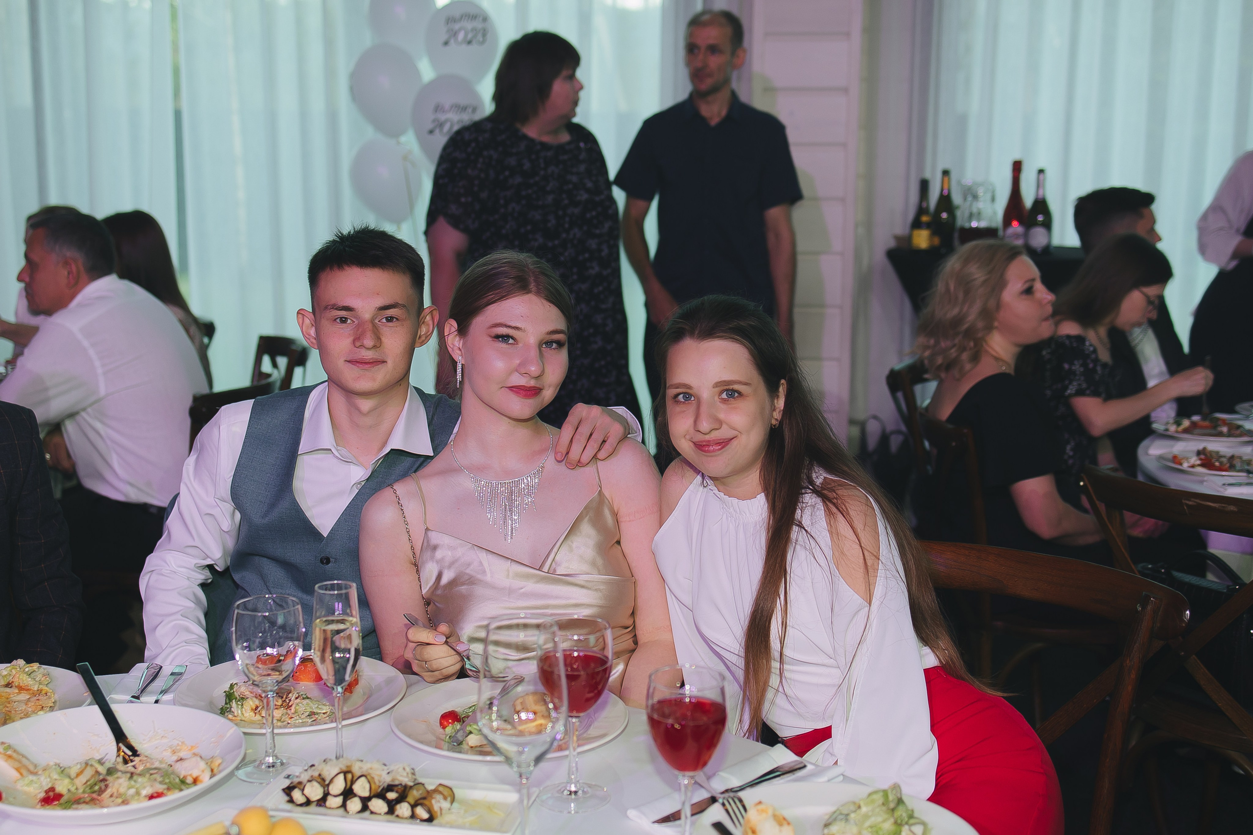 Выпускной Сосны. Свадебный и женский фотограф