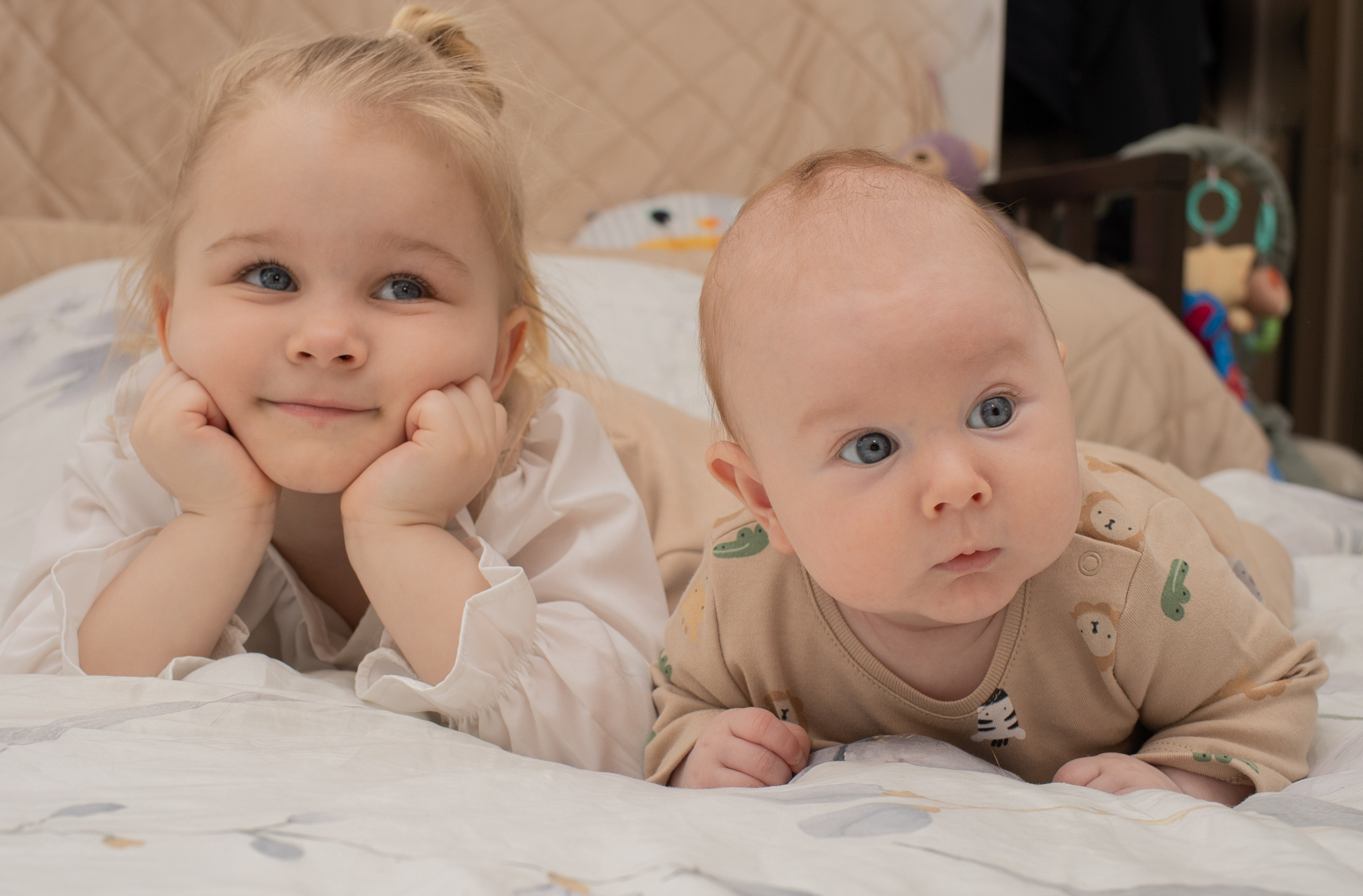 Семейная «Лайт». Фотограф новорожденных в Екатеринбурге