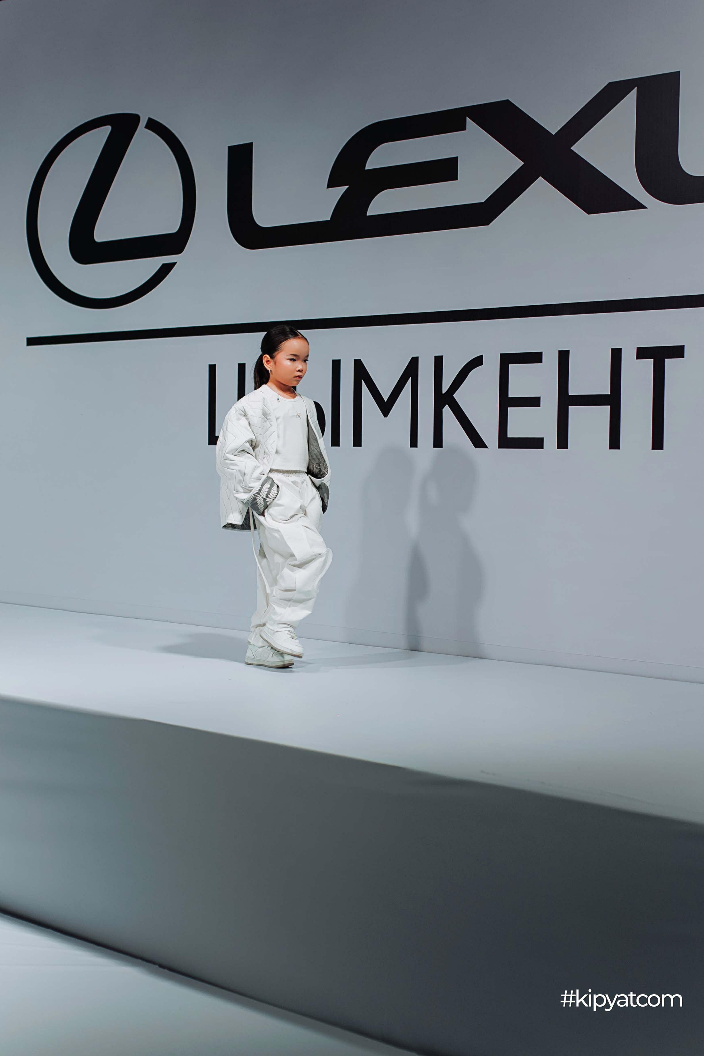 KAZAKHSTAN FASHION WEEK SHYMKENT «11 SEASON» KIDS. Кипятком Шымкент