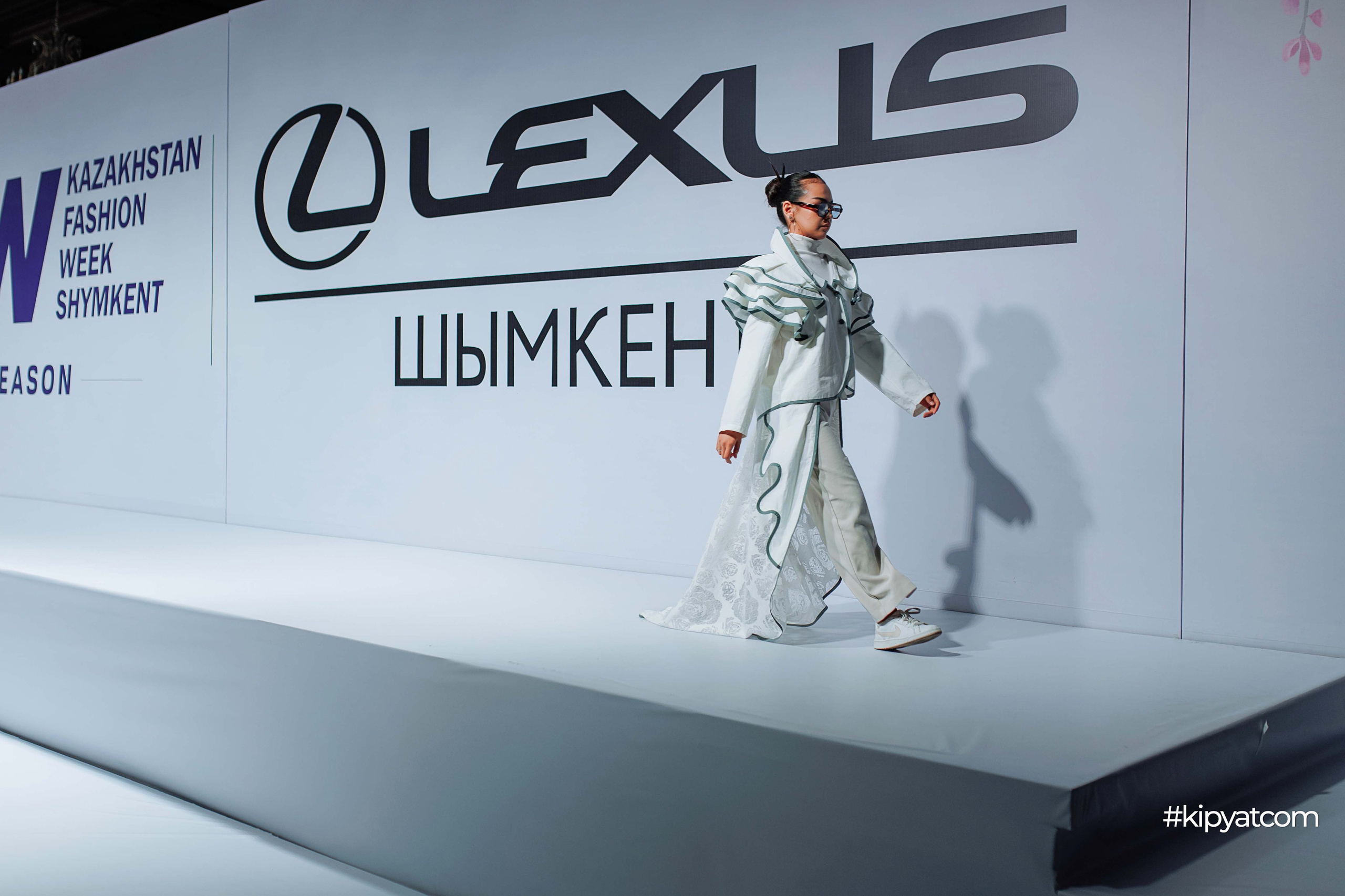 KAZAKHSTAN FASHION WEEK SHYMKENT «11 SEASON» KIDS. Кипятком Шымкент