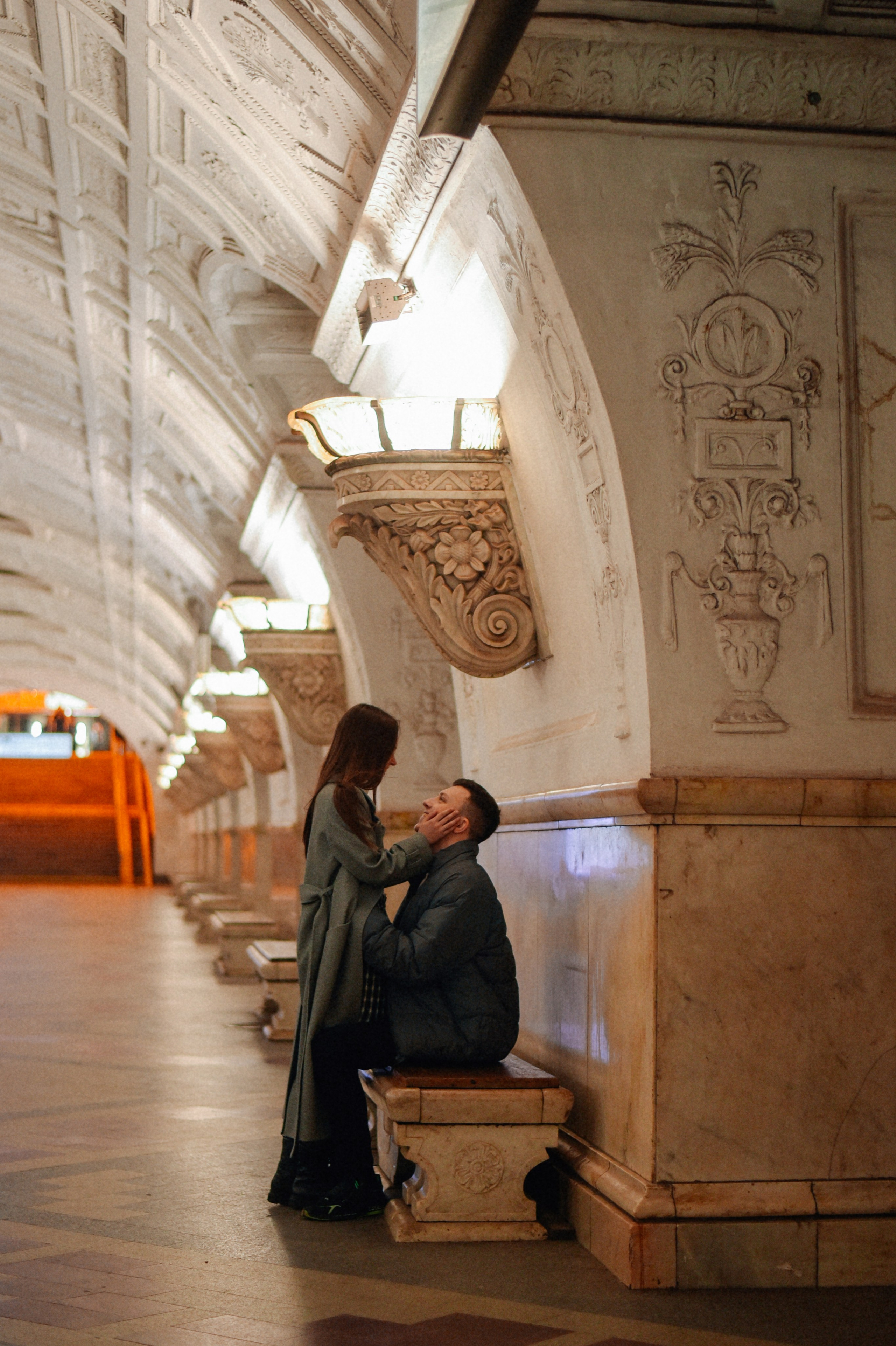 Пустое метро. Фотограф Лола Волна, город Москва