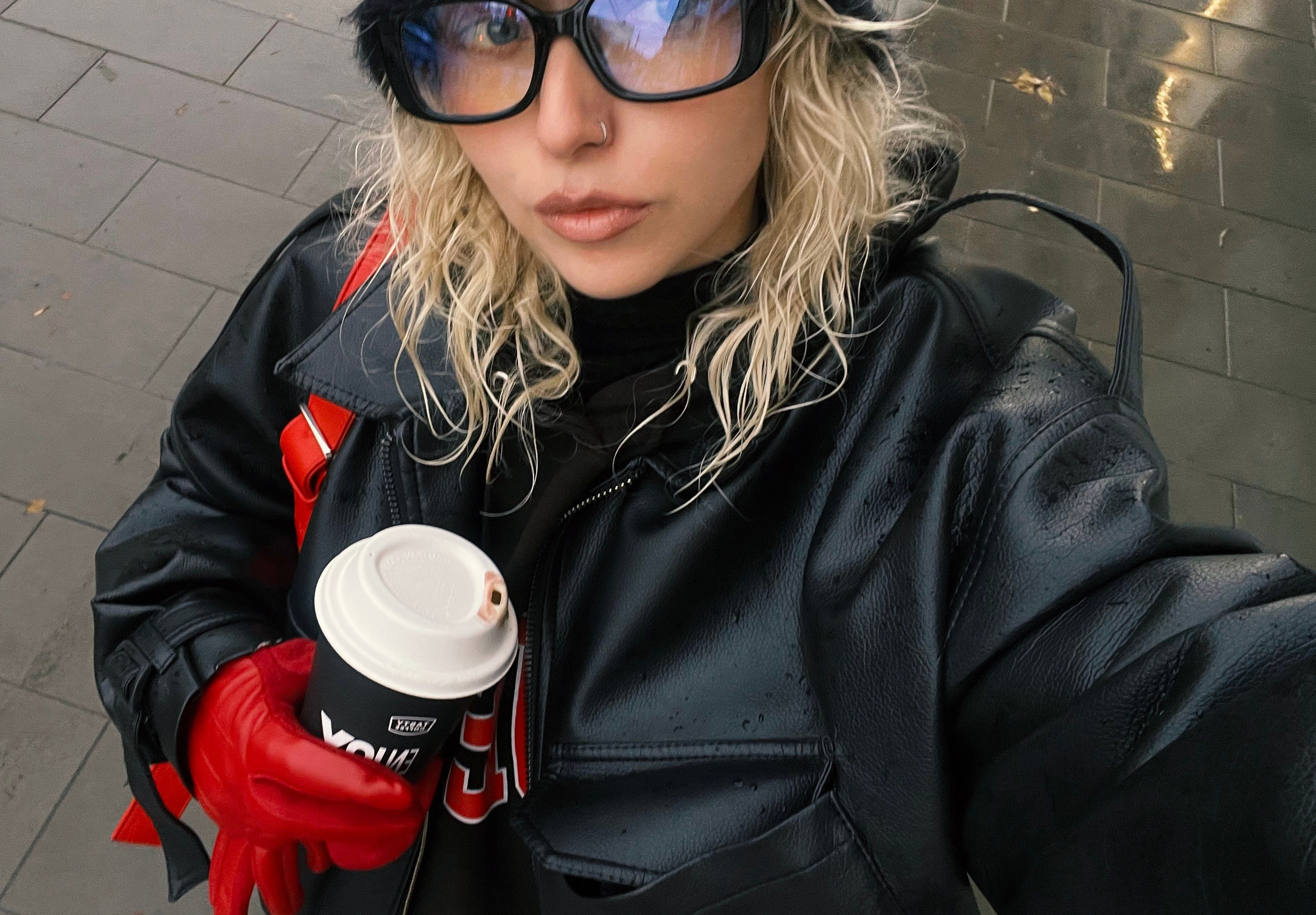 Контакты. НИНО МЕРАБИШВИЛИ