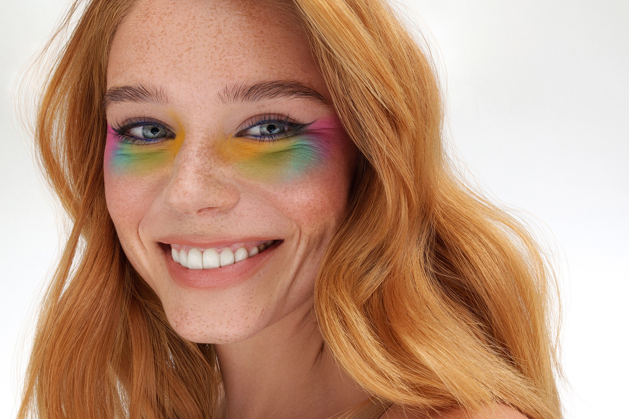 Международная рекламная съемка для Лэтуаль ОАЭ. Бьюти и предметный фотограф в Москве Светлана Грачева