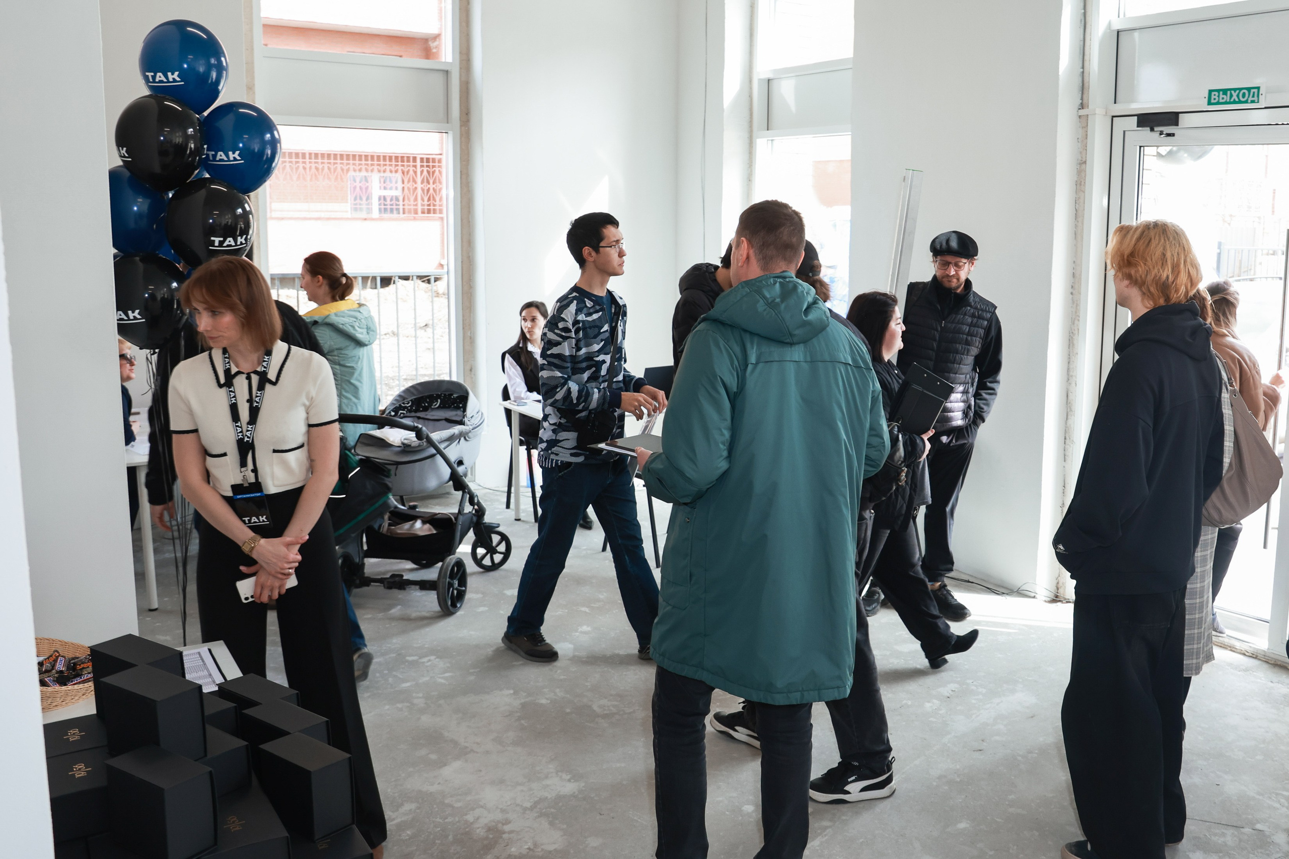 Выдача ключей Кварталы Телецентра 19I56. Фотограф Юлия Мальцева