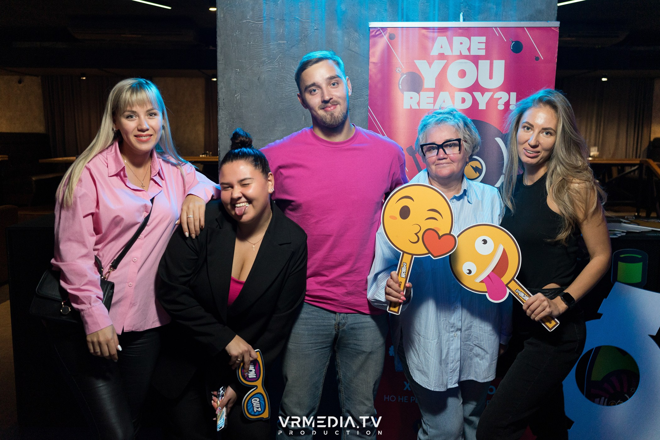 WoW QuiZ в баре «Друзья»