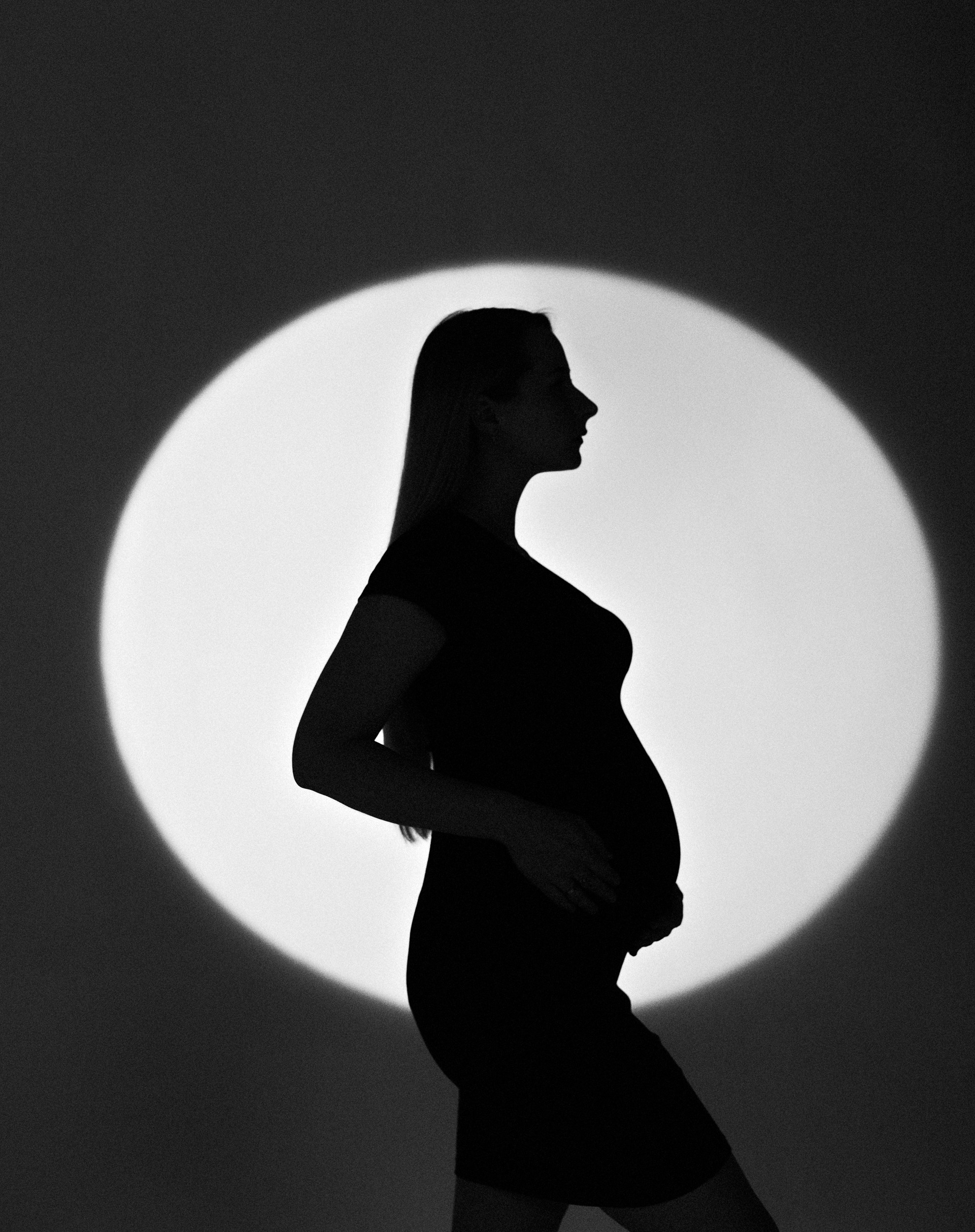 Фотосессия беременности в Астрахани. Фотограф в Астрахани съемка семей беременности лавстори