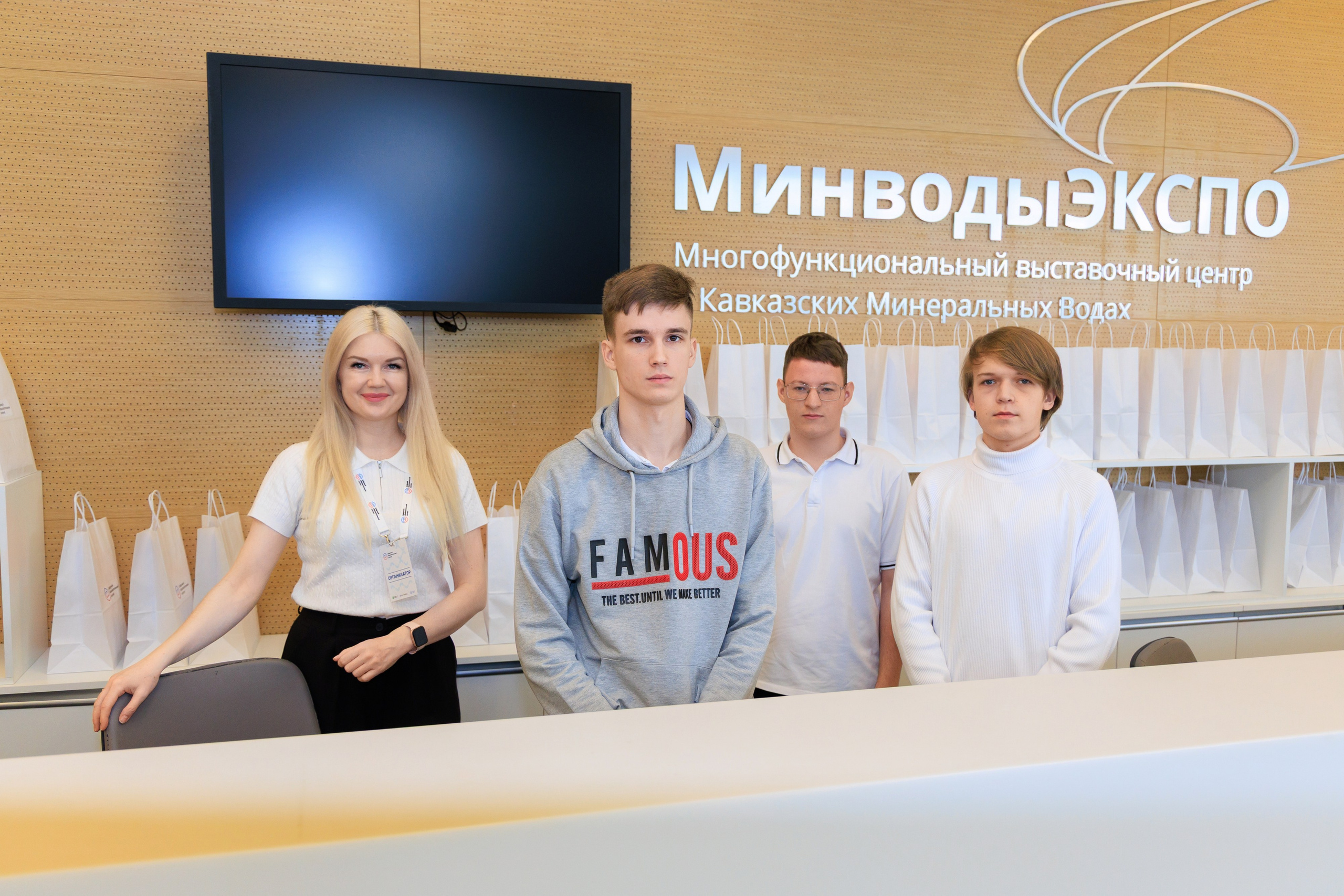 Репортажный фотограф. Репортажная фотосъёмка Минеральные Воды, Пятигорск, Кисловодск, Ставрополь. Репортажный и свадебный фотограф Пятигорск и КМВ