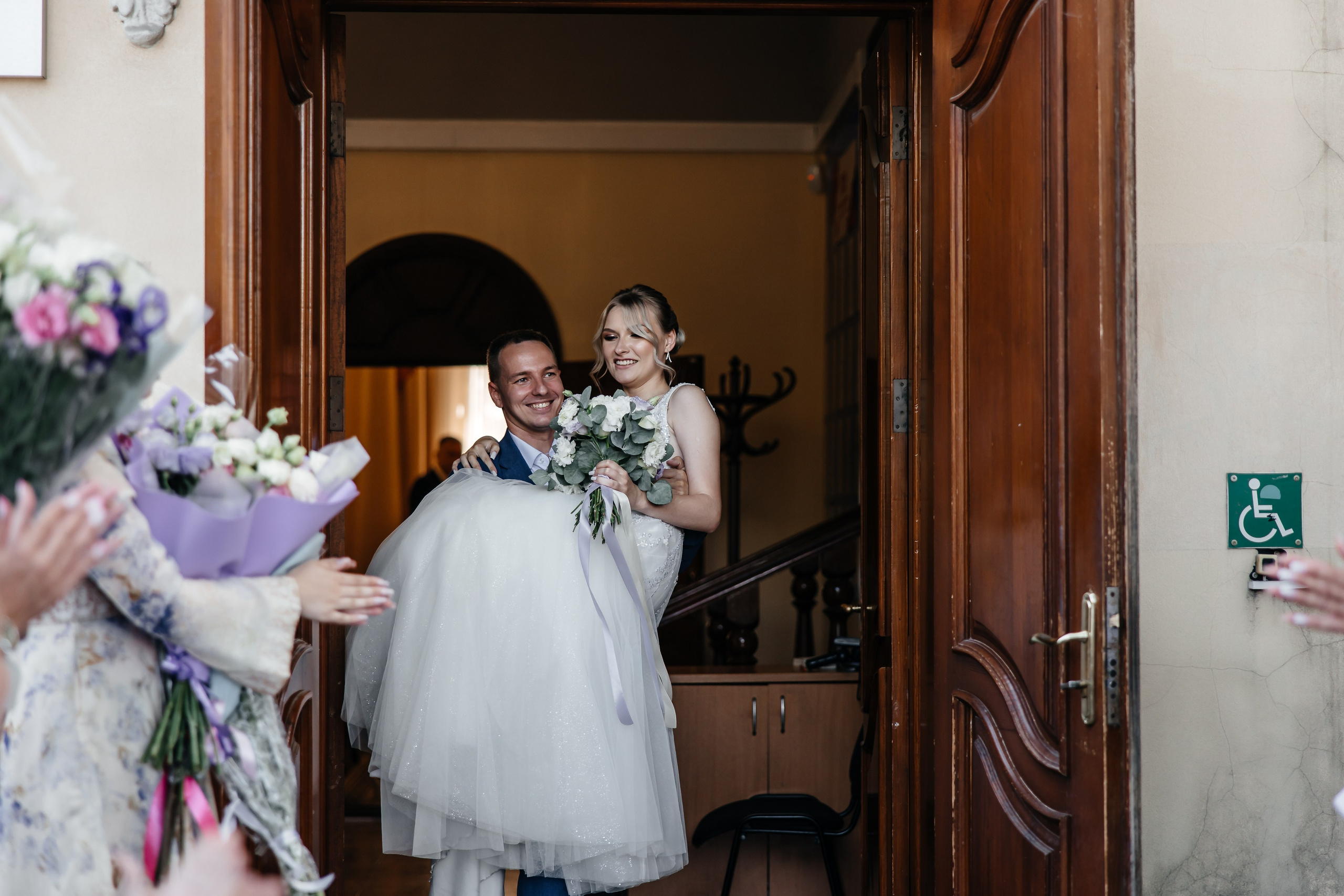 Анонс свадьбы Елены и Владислава. Свадебный фотограф в Крыму и Севастополе Ольга Баскакова