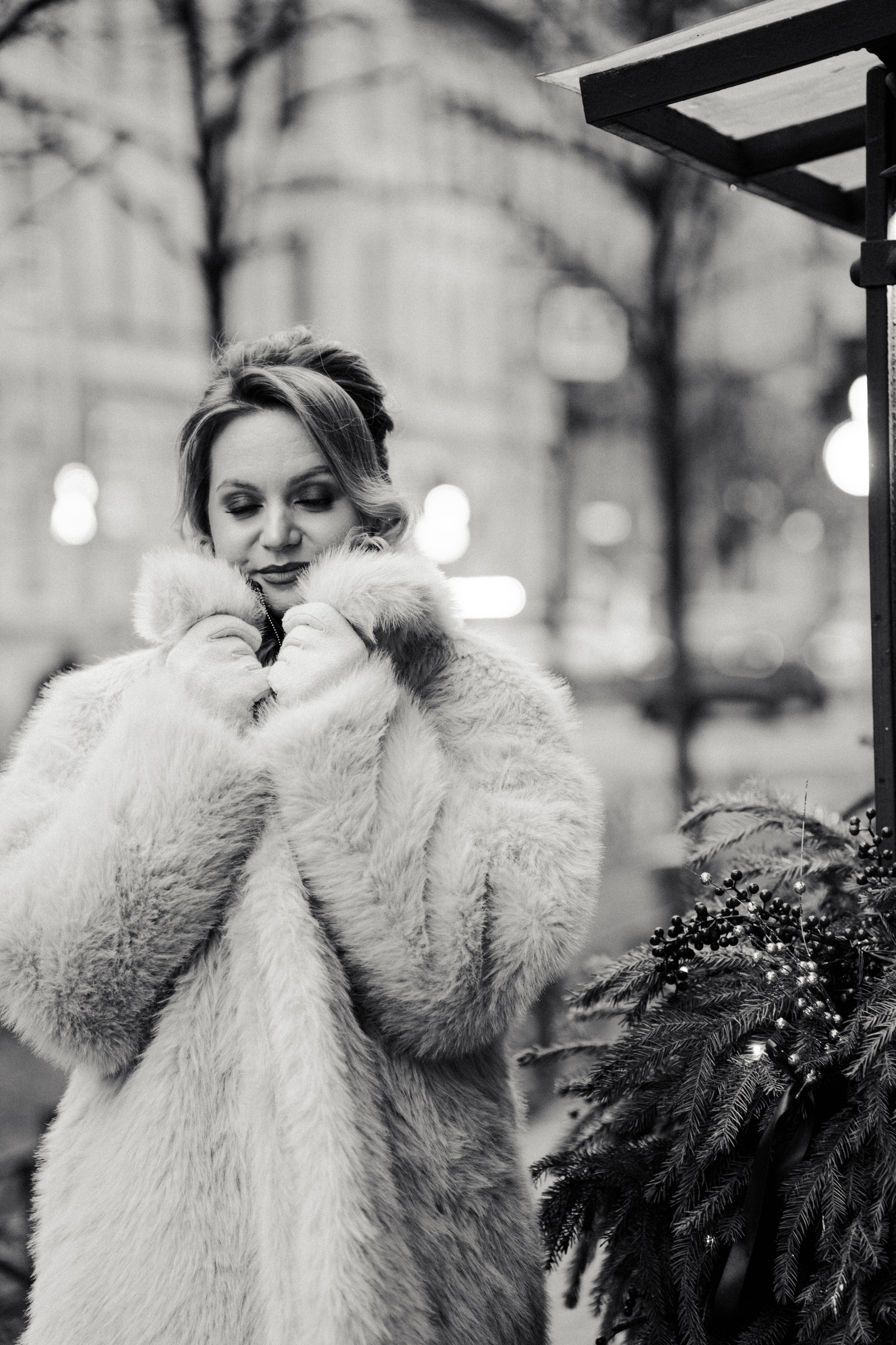 НОВОГОДНЯЯ ФОТОСЕСИИЯ В СТУДИИ ДЛЯ ДЕВУШКИ И ПРОГУЛКА ПО ЧЕРНЫШЕВСКОЙ. Профессиональный фотограф, Санкт-Петербург — Виктория Богомолова