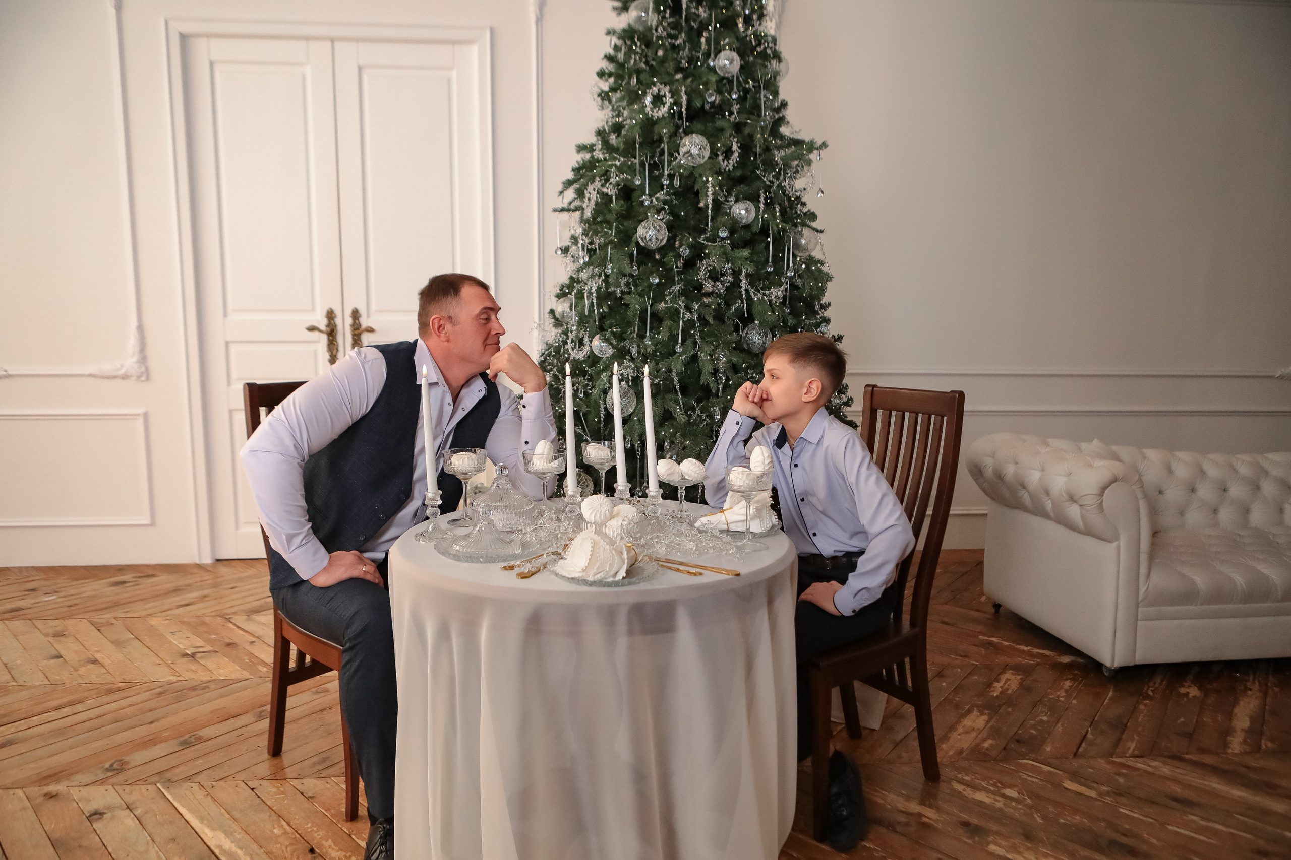 НОВОГОДНИЕ ФОТОСЕССИИ 2025-2026. Фотограф г. Хабаровск. Семейные и индивидуальные съёмки