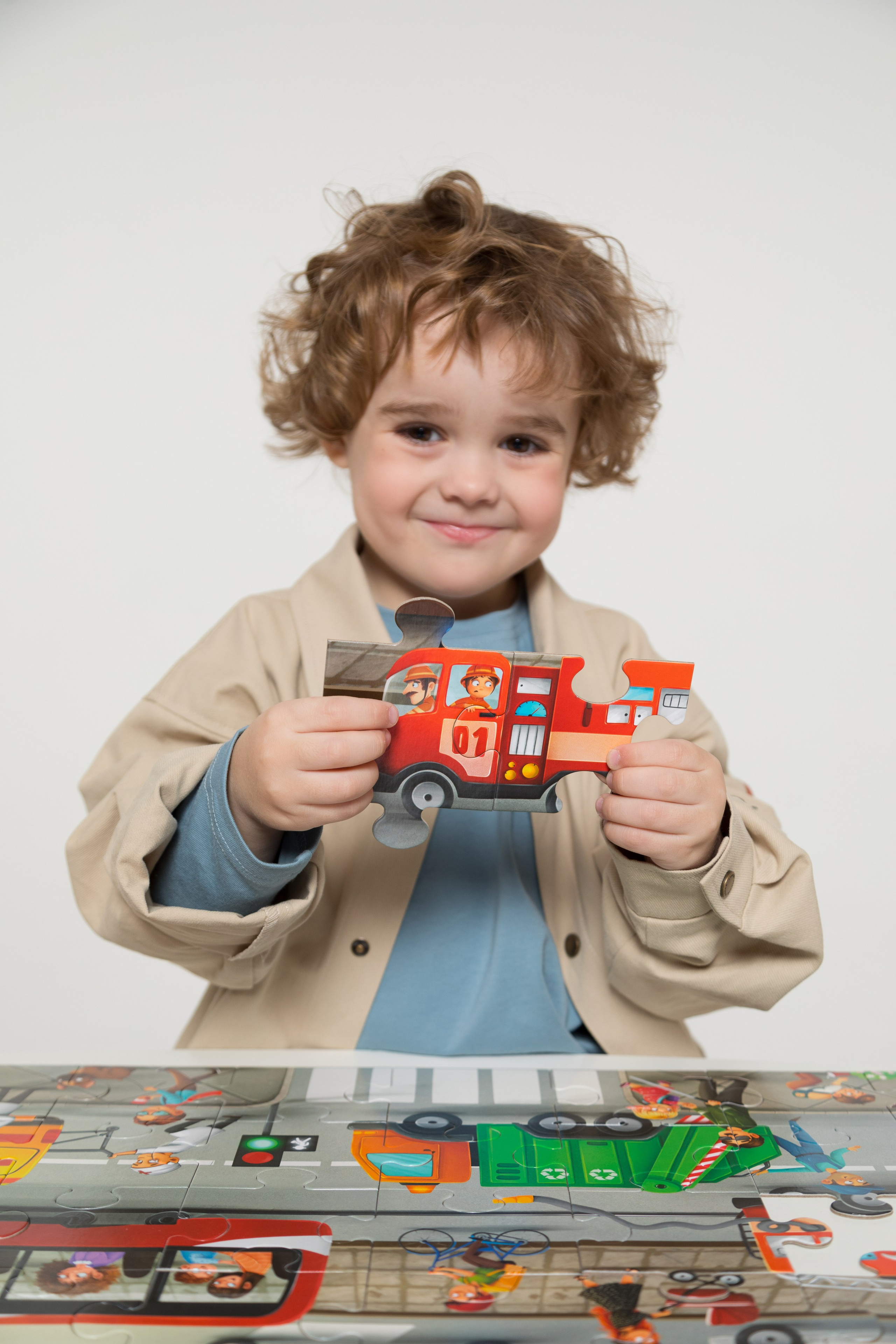 Имиджевая и каталожная съёмка для бренда детских пазлов. Детский и контент фотограф Надя Волкова Санкт-Петербург