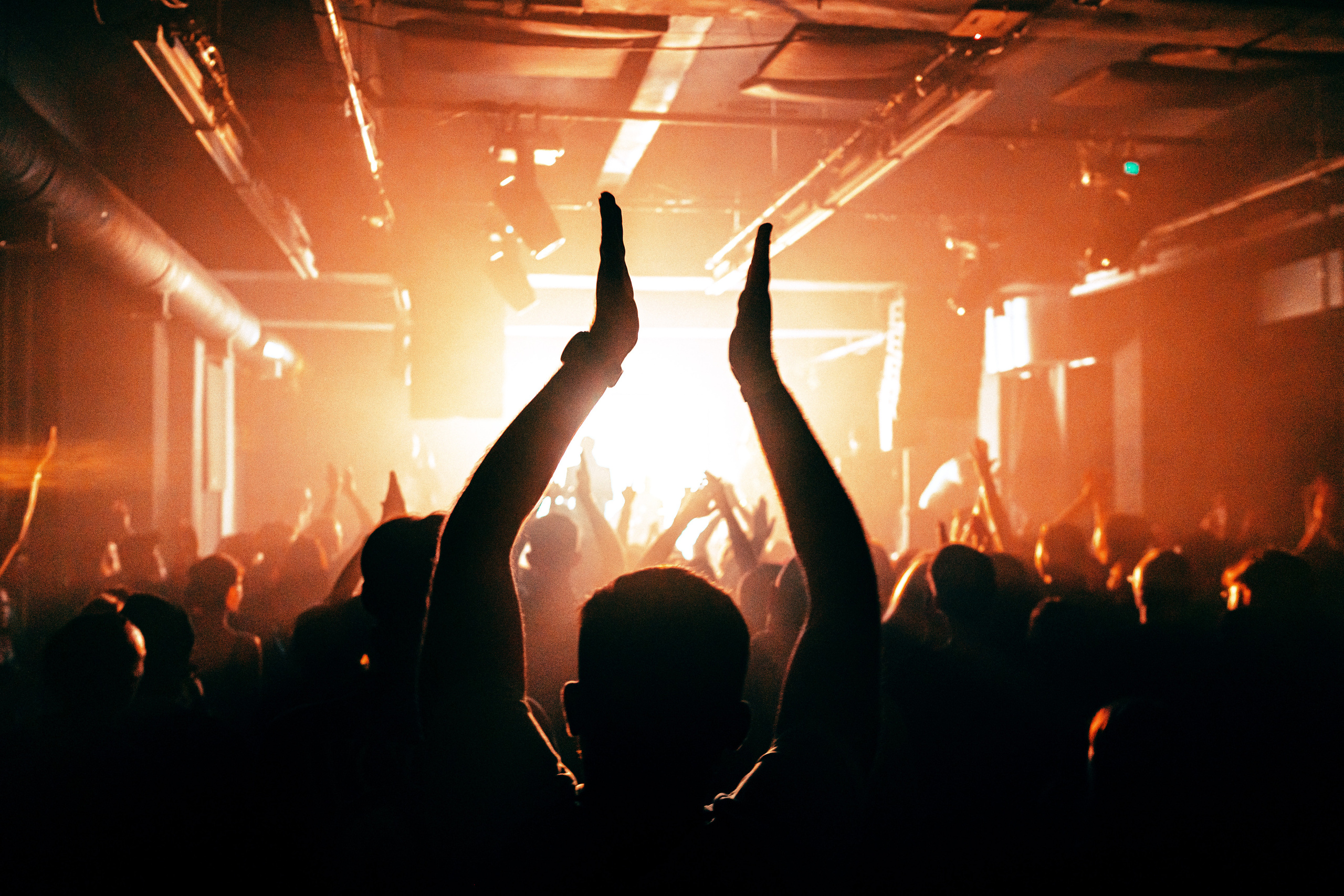 NUR | Фестиваль медиаискусства в Казани / 2022. Саша Копылов, фотограф в Казани