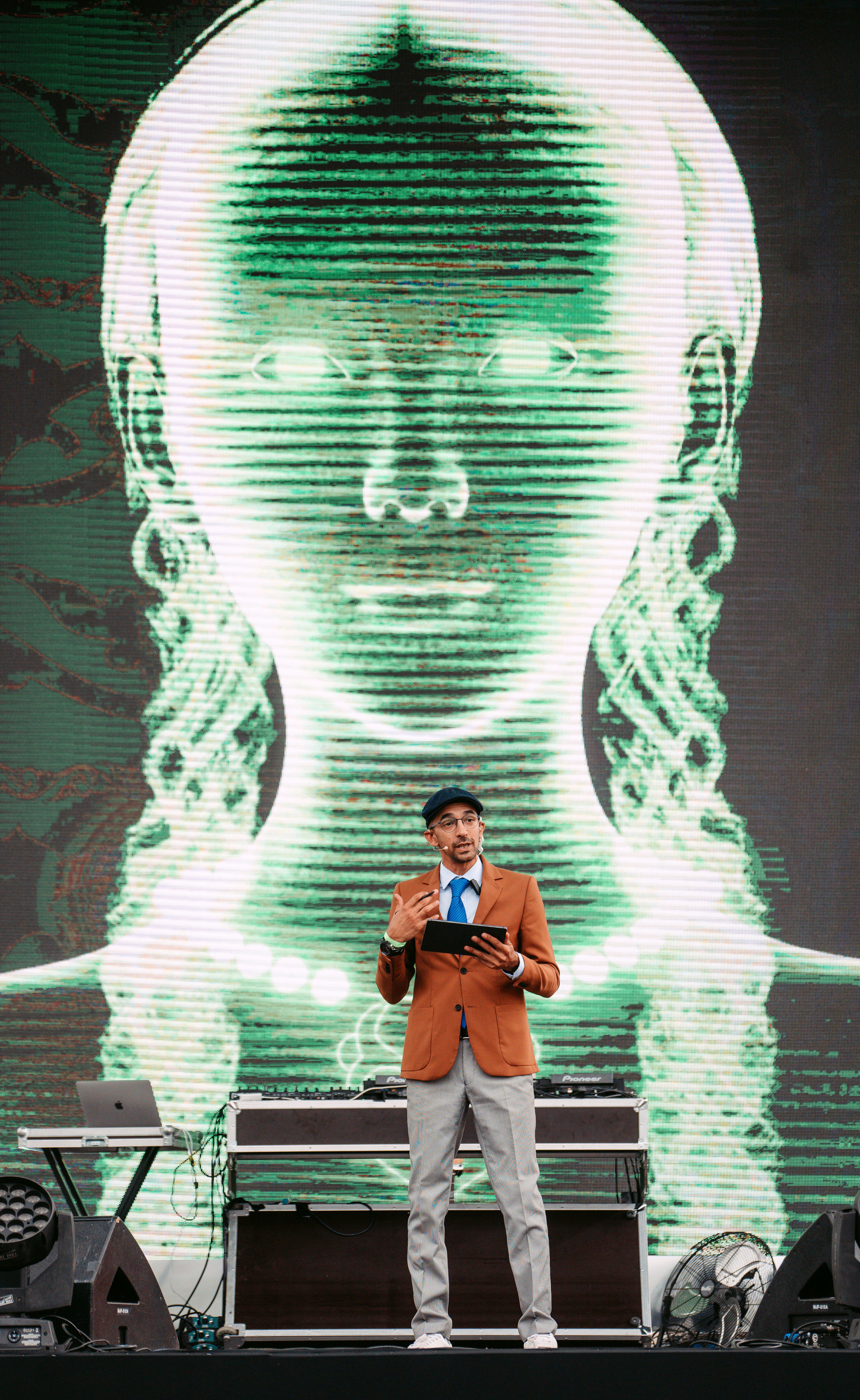 TatarstanFuture. Фестиваль IT-индустрии в Казани / 2022. Саша Копылов, фотограф в Казани