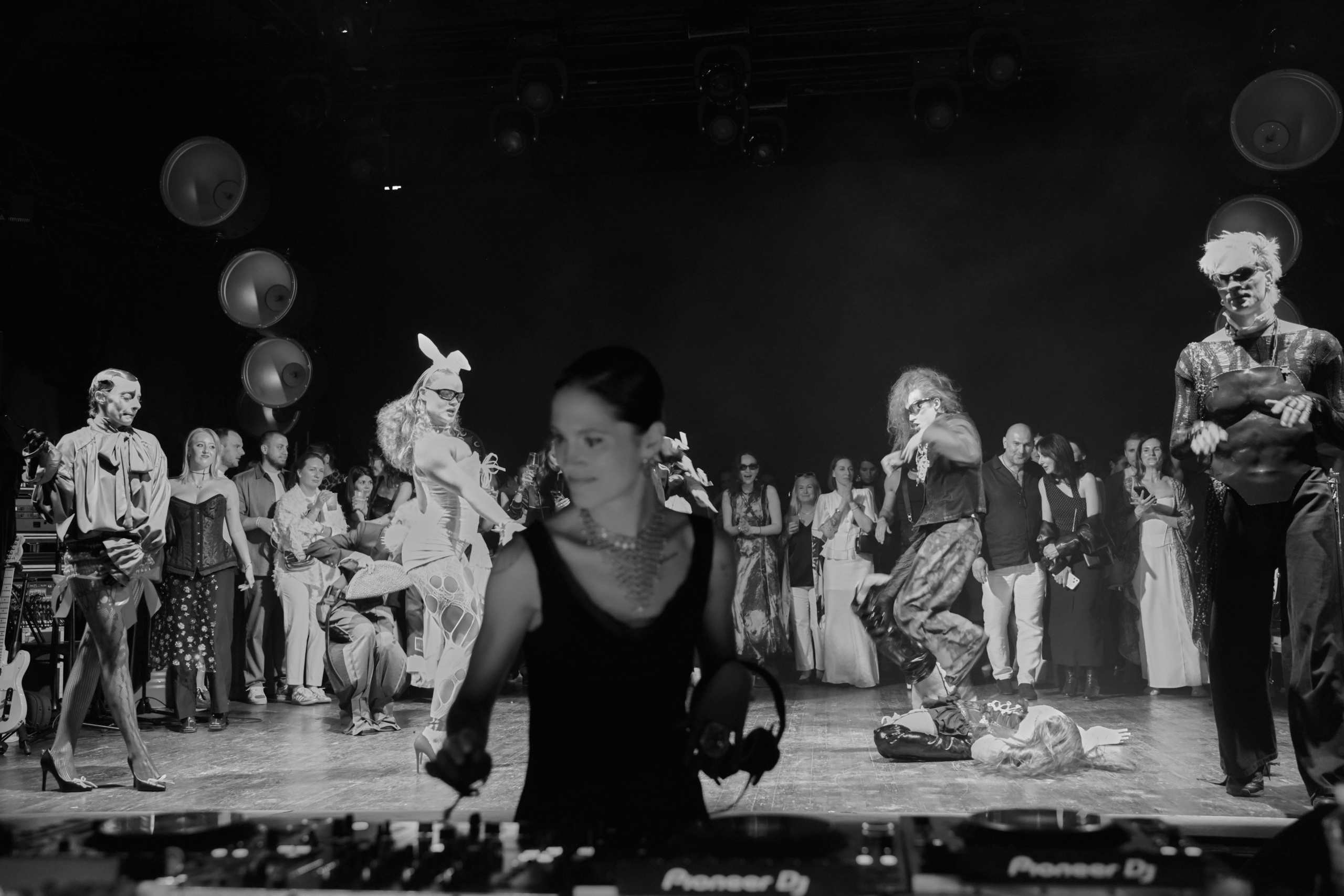 ДК Кристалл Holy Molly День Рождения. Фотограф