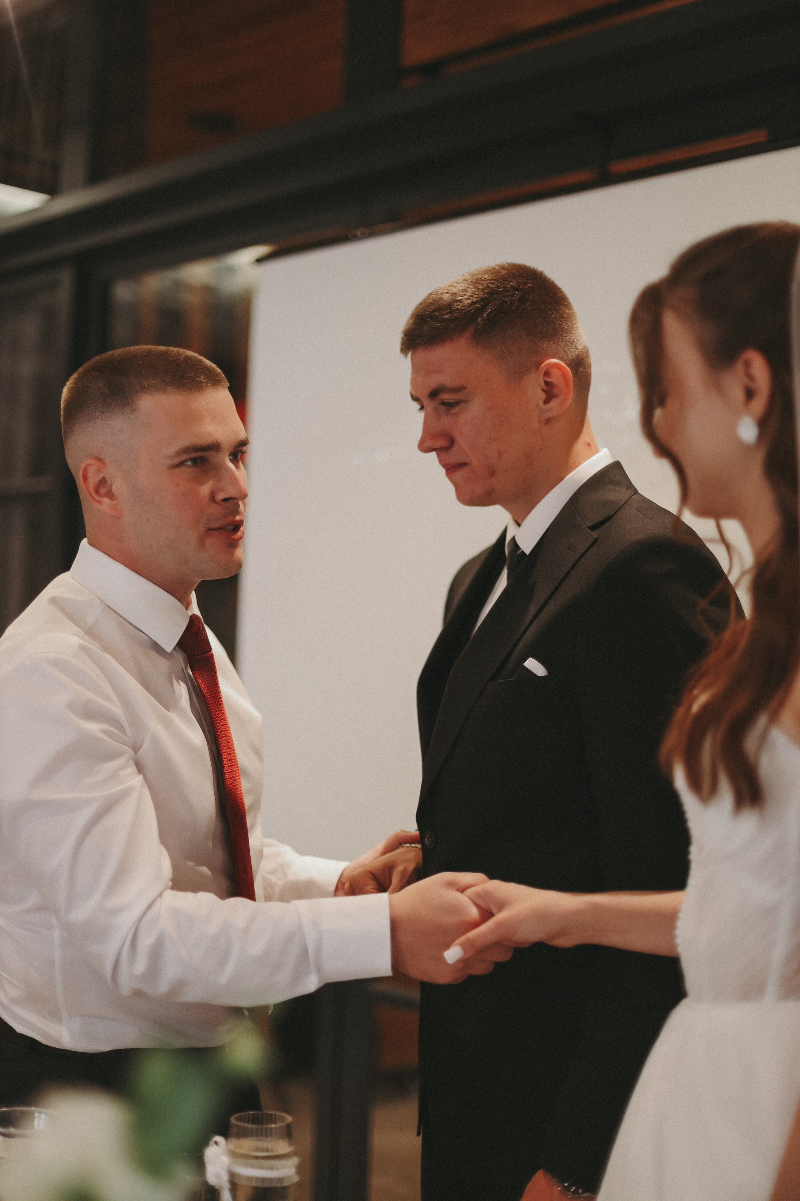 «А покажите съемку банкета)». Главная