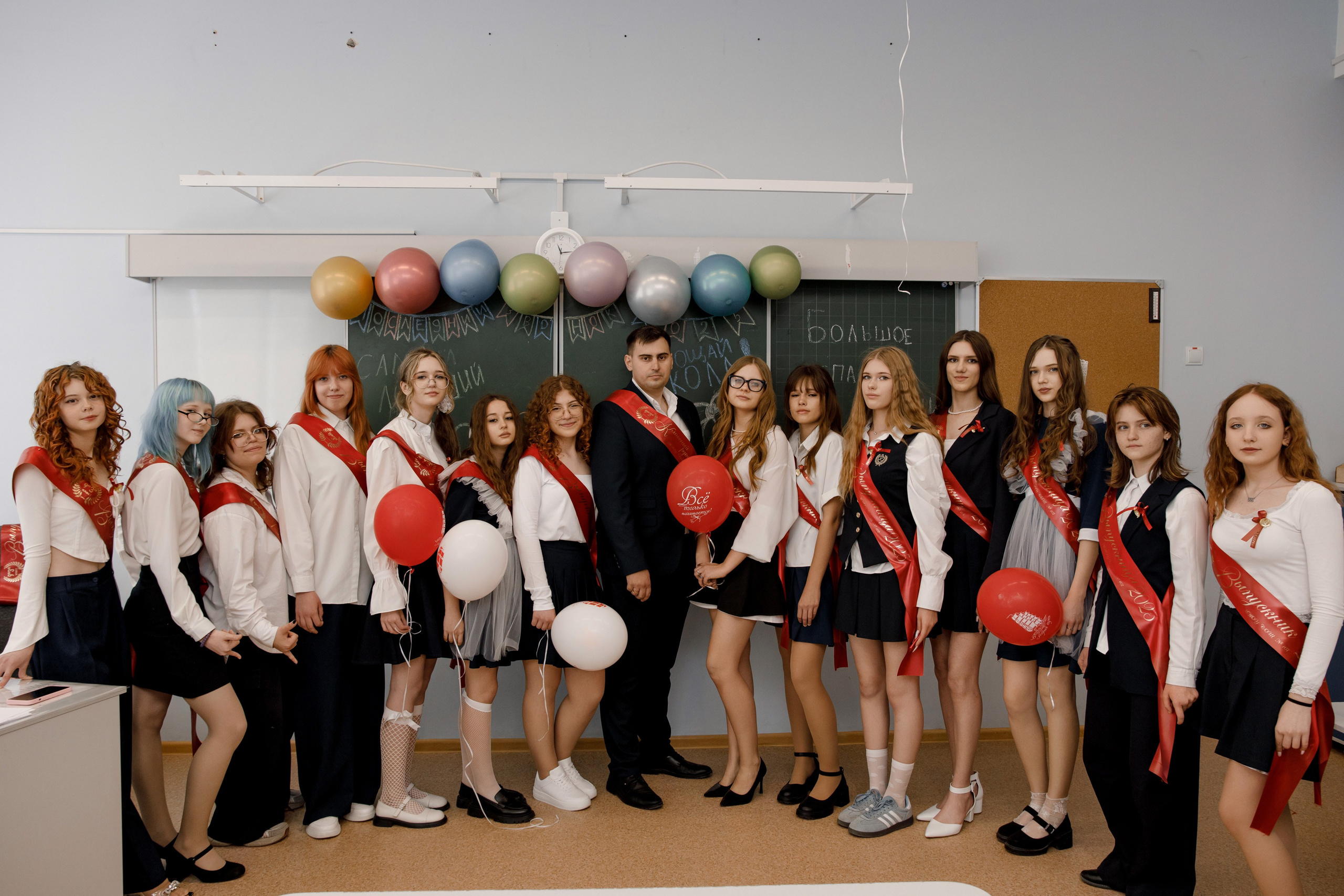 Школа 107 г. Краснодар. Выпускные альбомы в Краснодарском крае