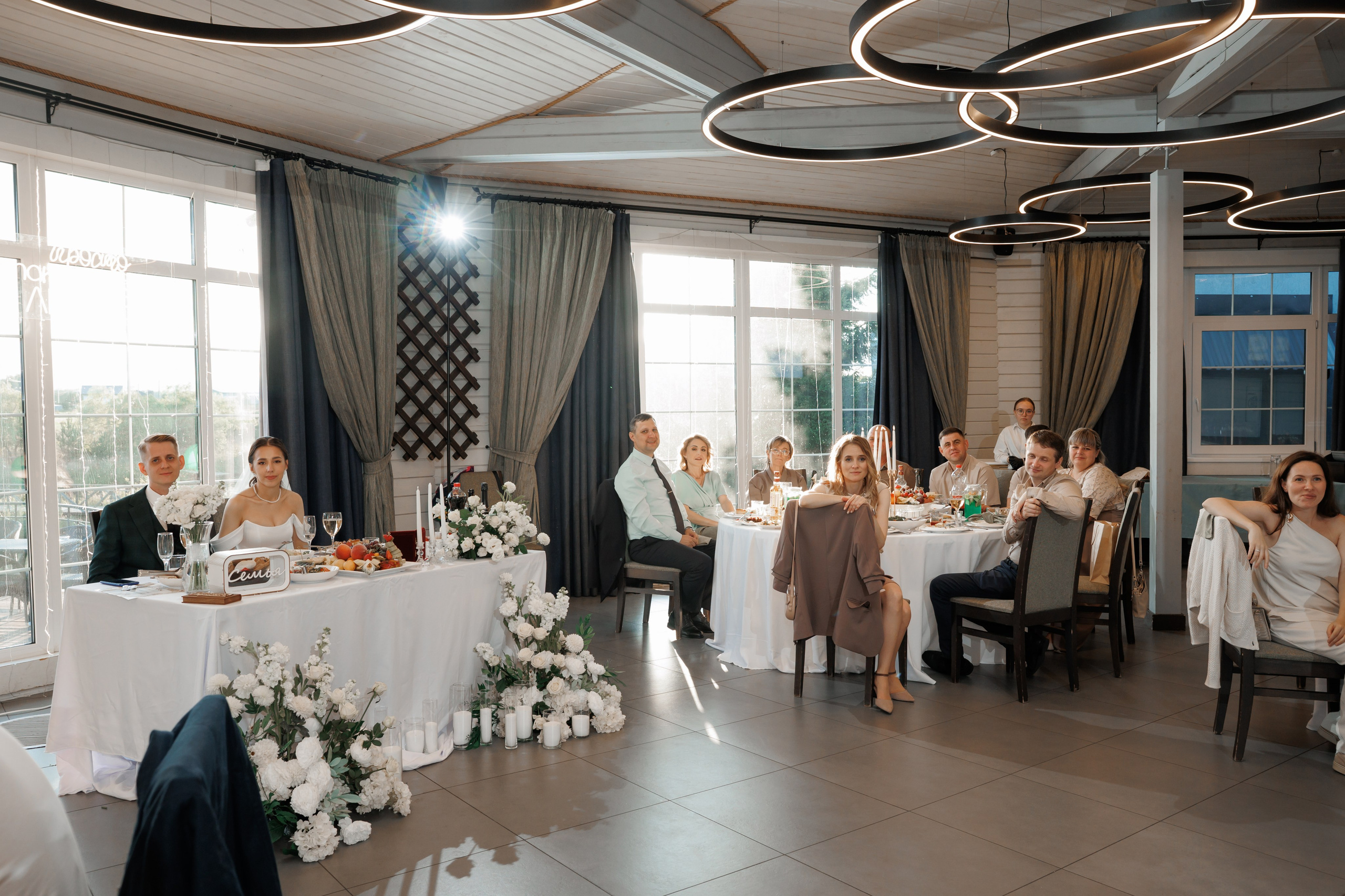 Регистрация в отеле Fish Point, ЗАГС Бутово, прогулка в Остафьево. Свадебный и репортажный фотограф (Москва, Королев и другие)